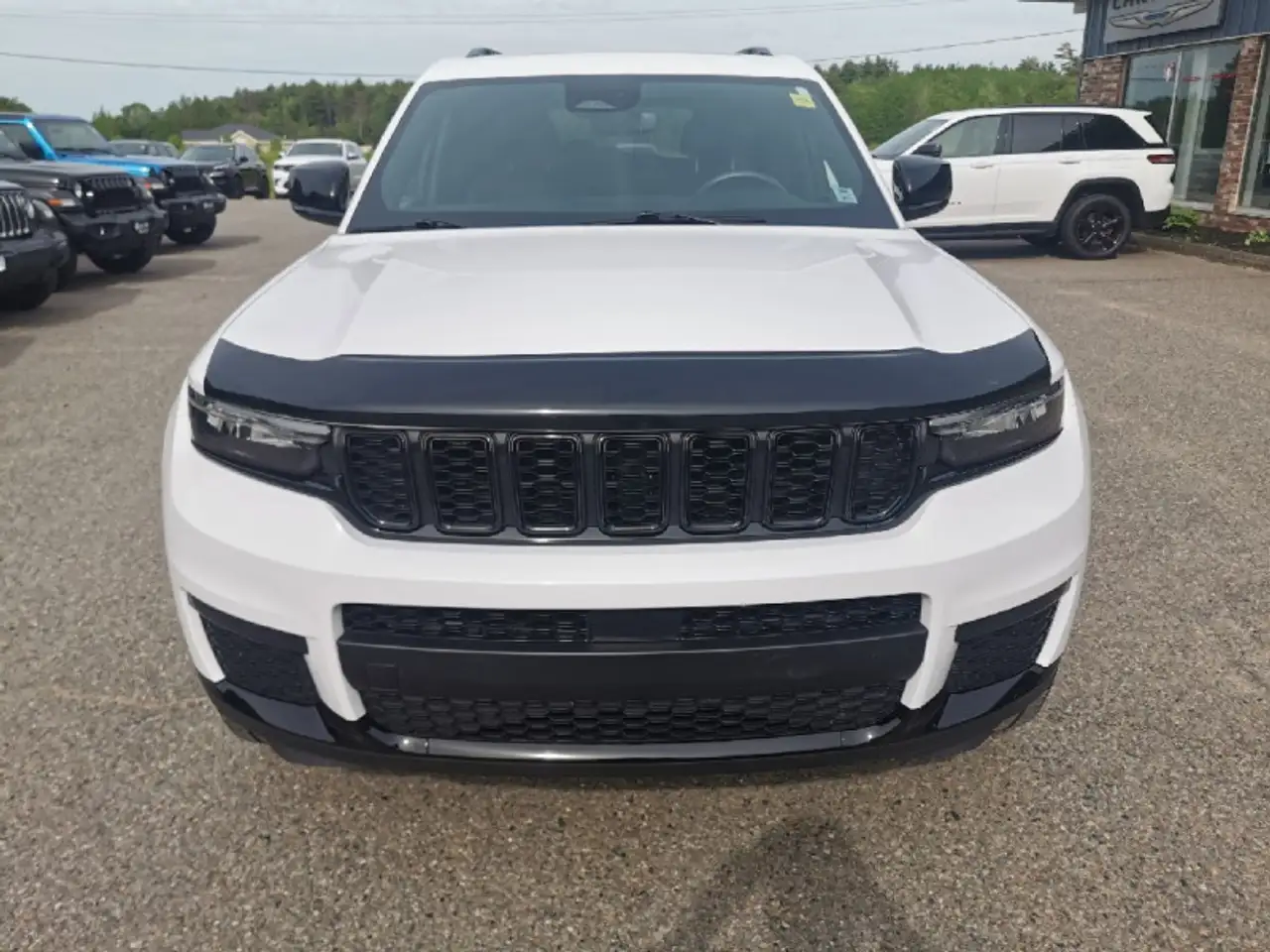 Jeep Grand Cherokee снимка Jeep Grand Cherokee