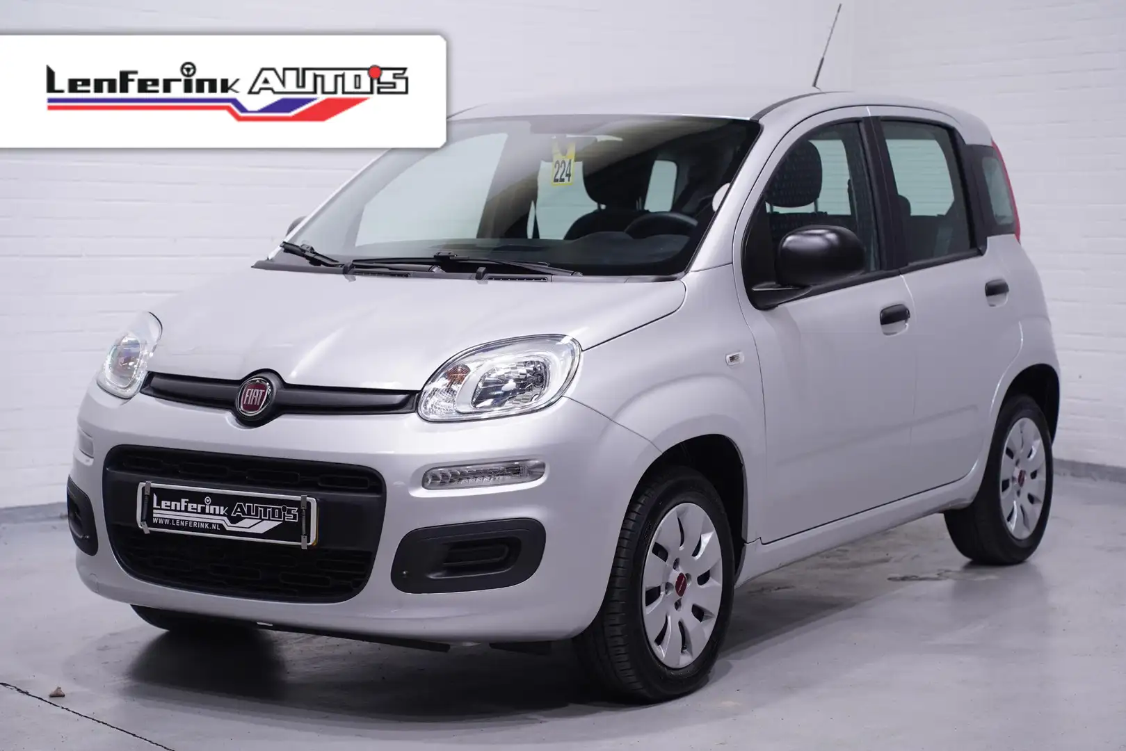 Fiat Panda 0.9 TwinAir Popstar 1e Eigenaar NAP Rijklaar! Grijs - 1