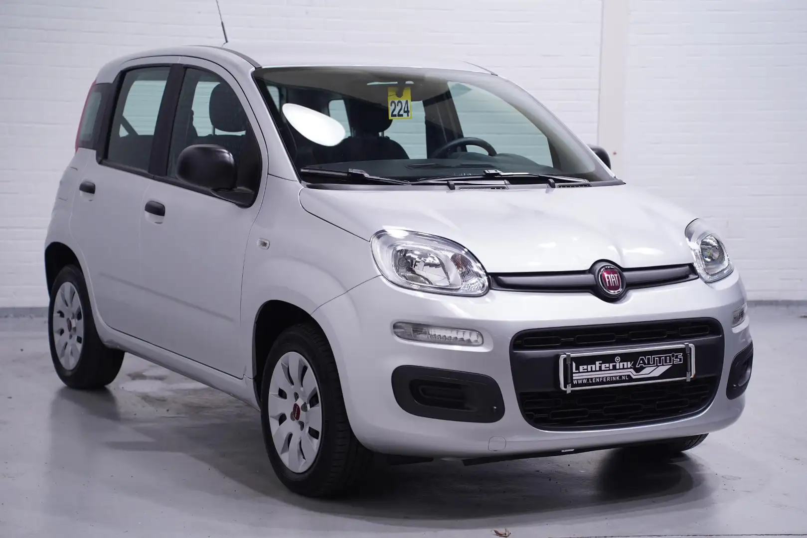 Fiat Panda 0.9 TwinAir Popstar 1e Eigenaar NAP Rijklaar! Grijs - 2