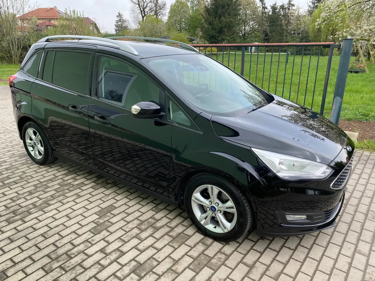 Ford Grand C-Max BusinessEdition*HU/AUNeu*1.Hand*Scheckheftgepflegt Schwarz - 1