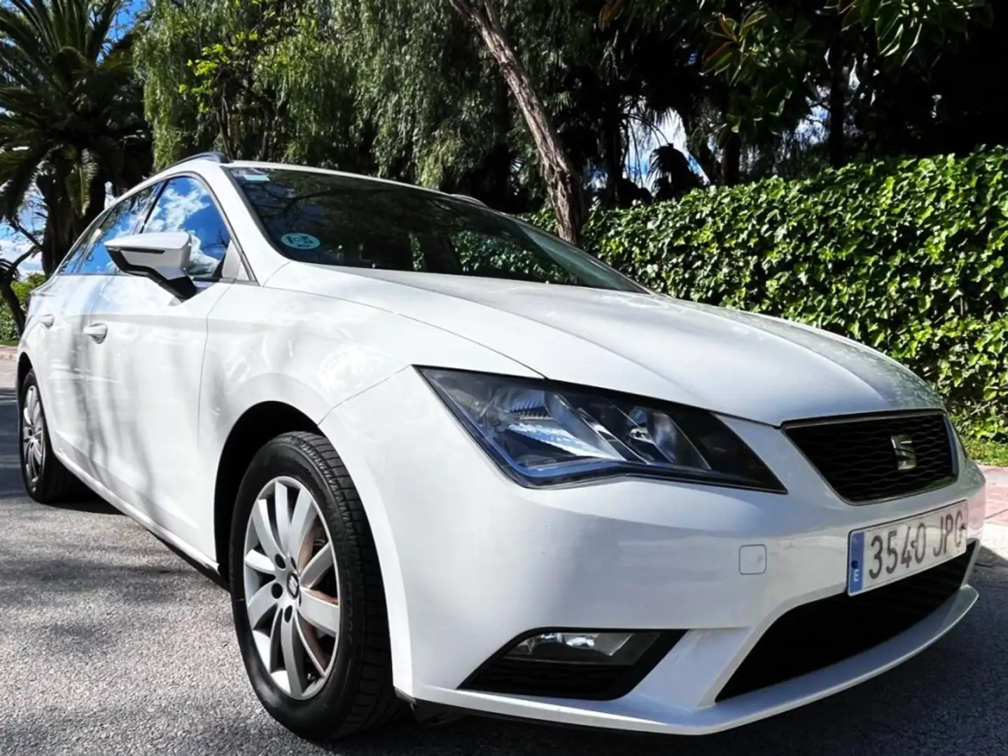 SEAT Leon Berlina Manual de 5 Puertas Blanc - 1