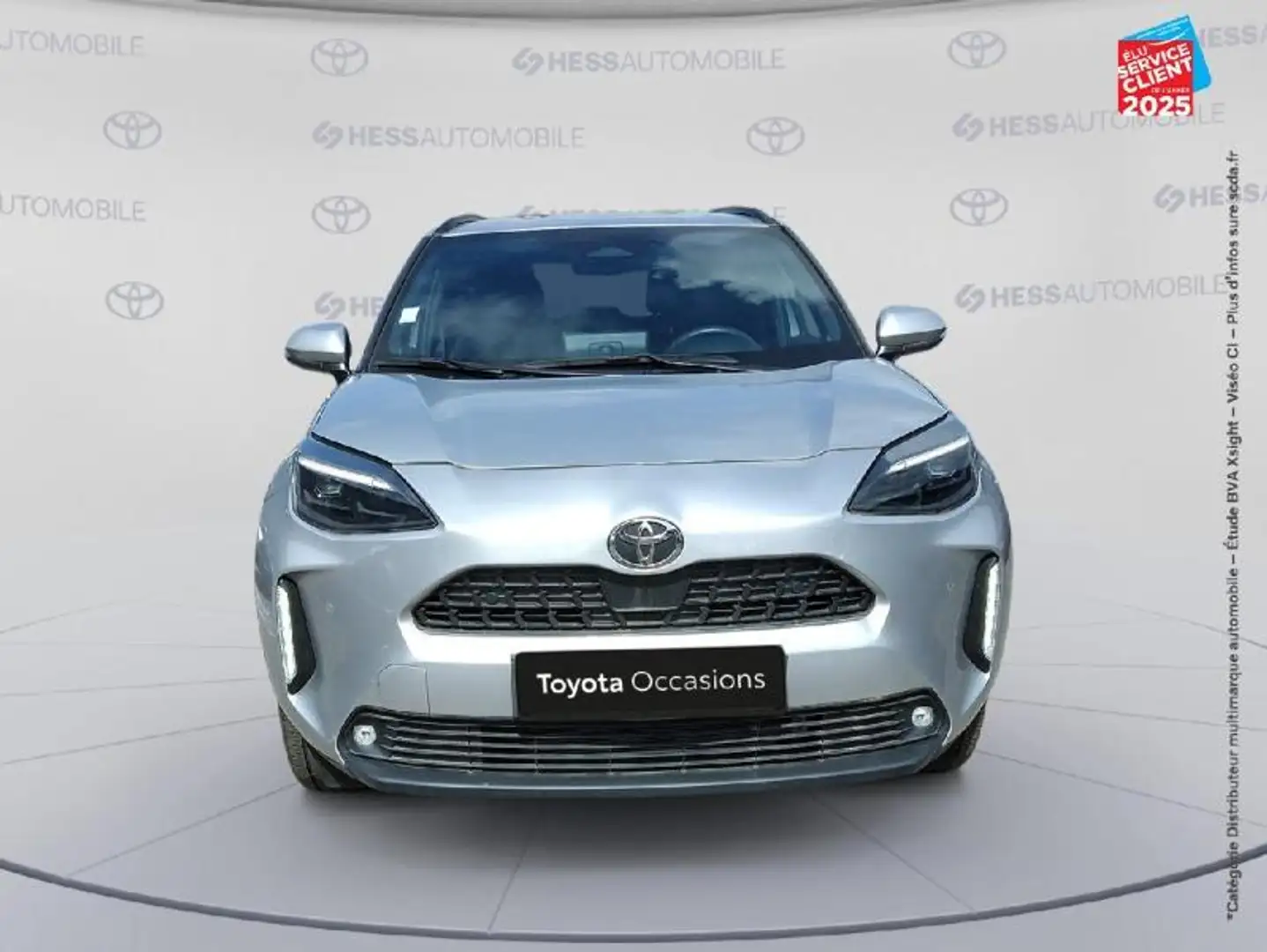 Toyota Yaris Cross 116h Design MY22 Sieges chauf GPS Camera Gris - 2