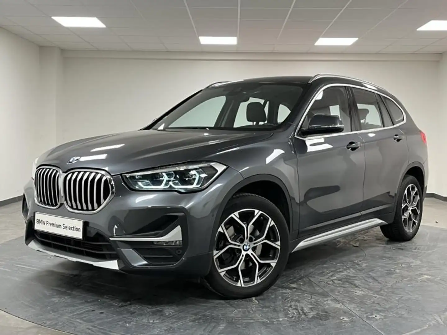 BMW X1 sDrive18iA 136ch xLine DKG7 Gris - 1