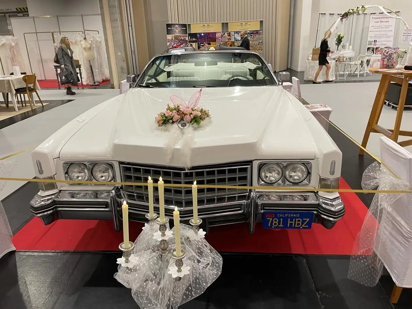 Cadillac Eldorado Cabrio Beyaz - 1
