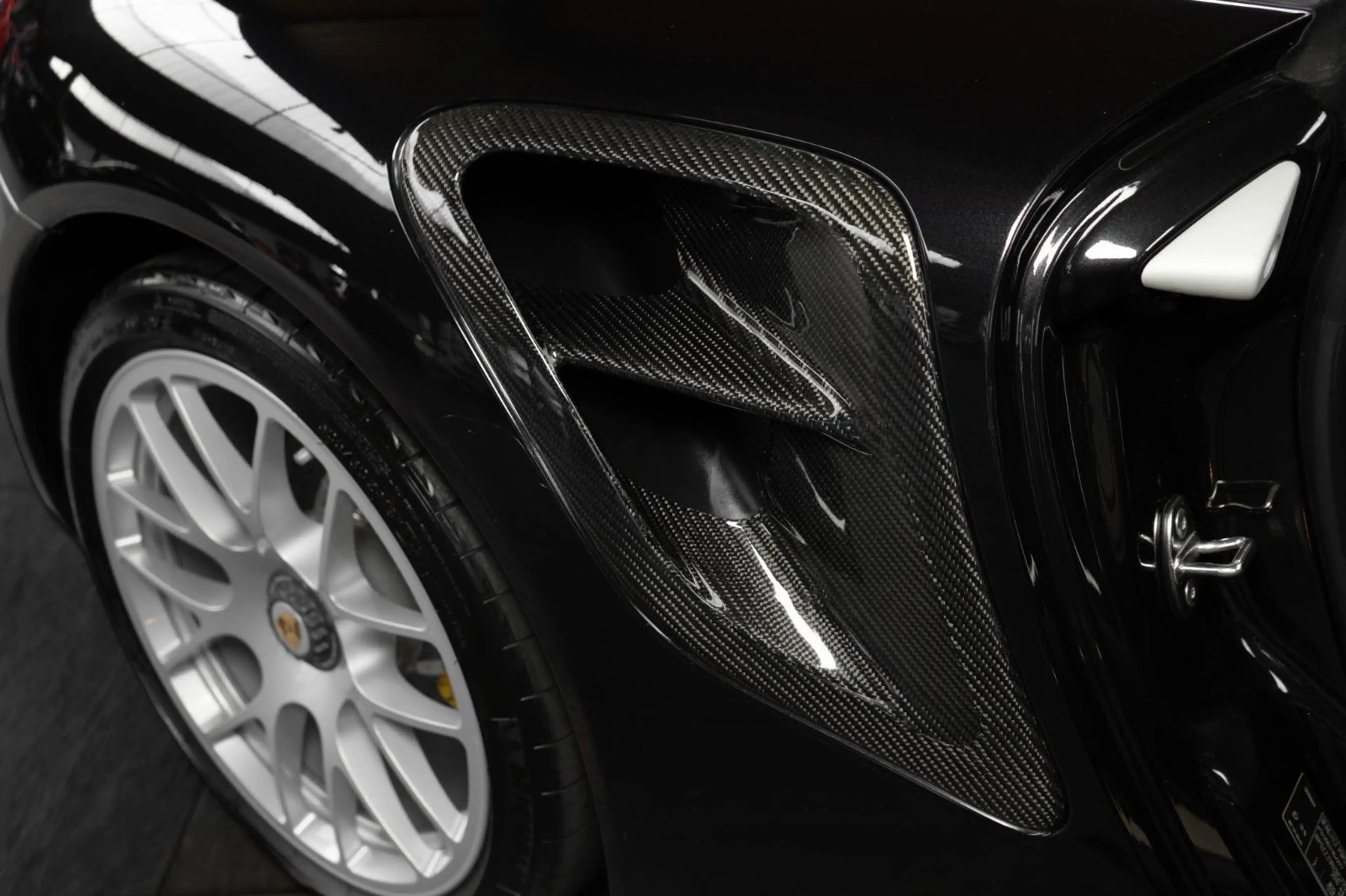Porsche 997 Turbo S Cabrio #Manufaktur #Carbon #PCCB — photo 7