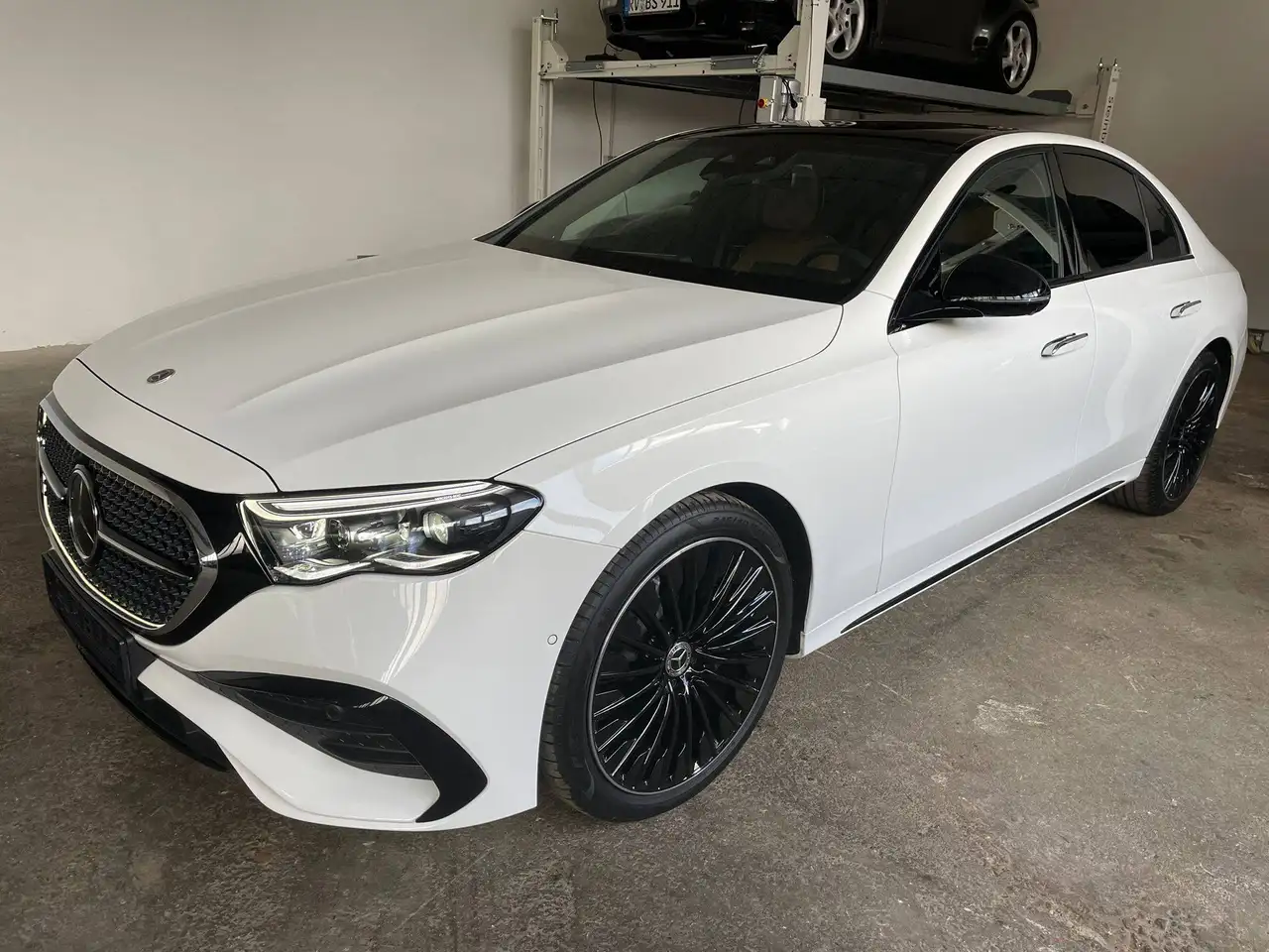 Mercedes-Benz E 200