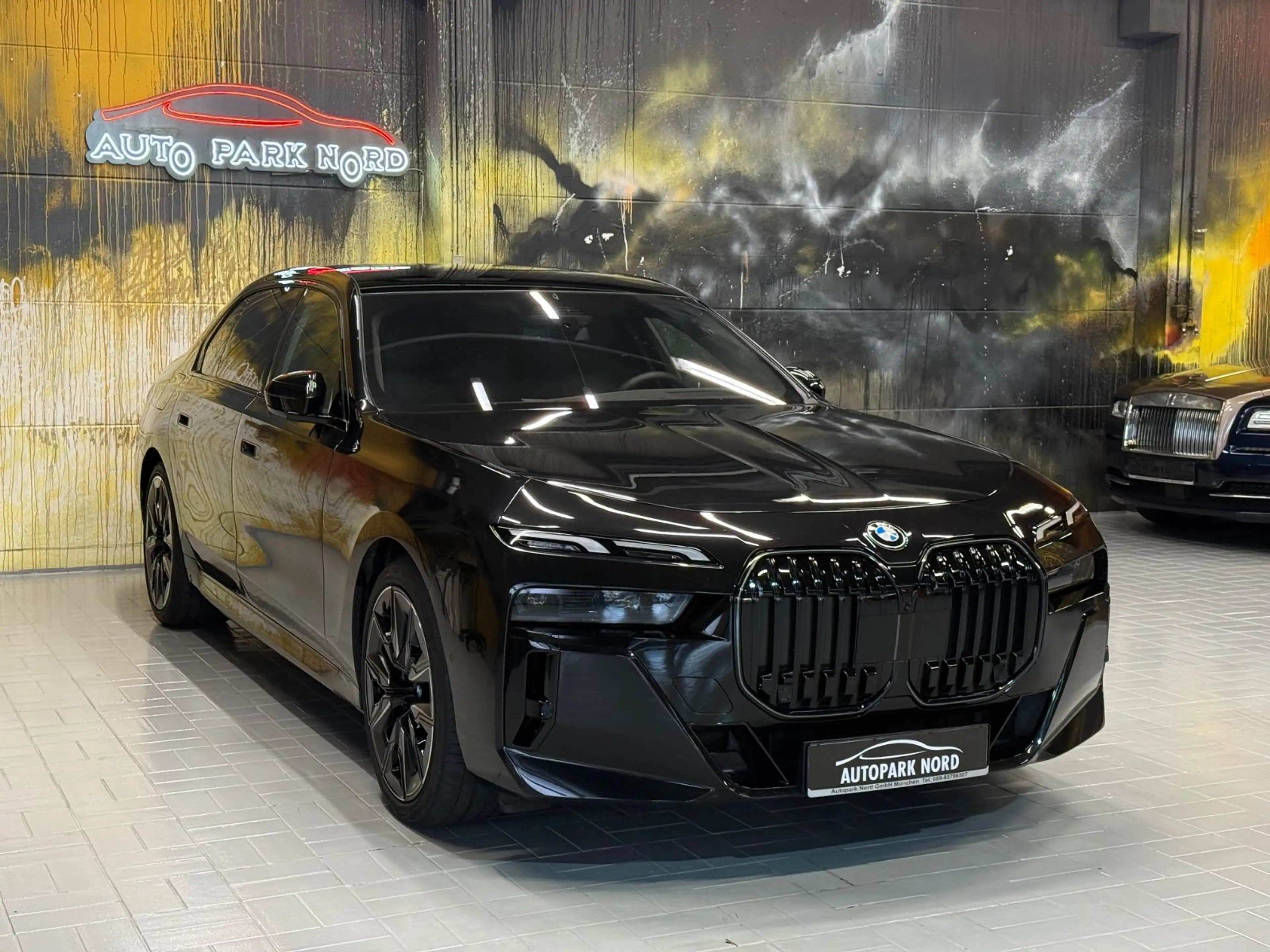 BMW 740 d xD M Sport Pro HUD~INTEGRAL~SKY LOUNGE~FOND — photo 8