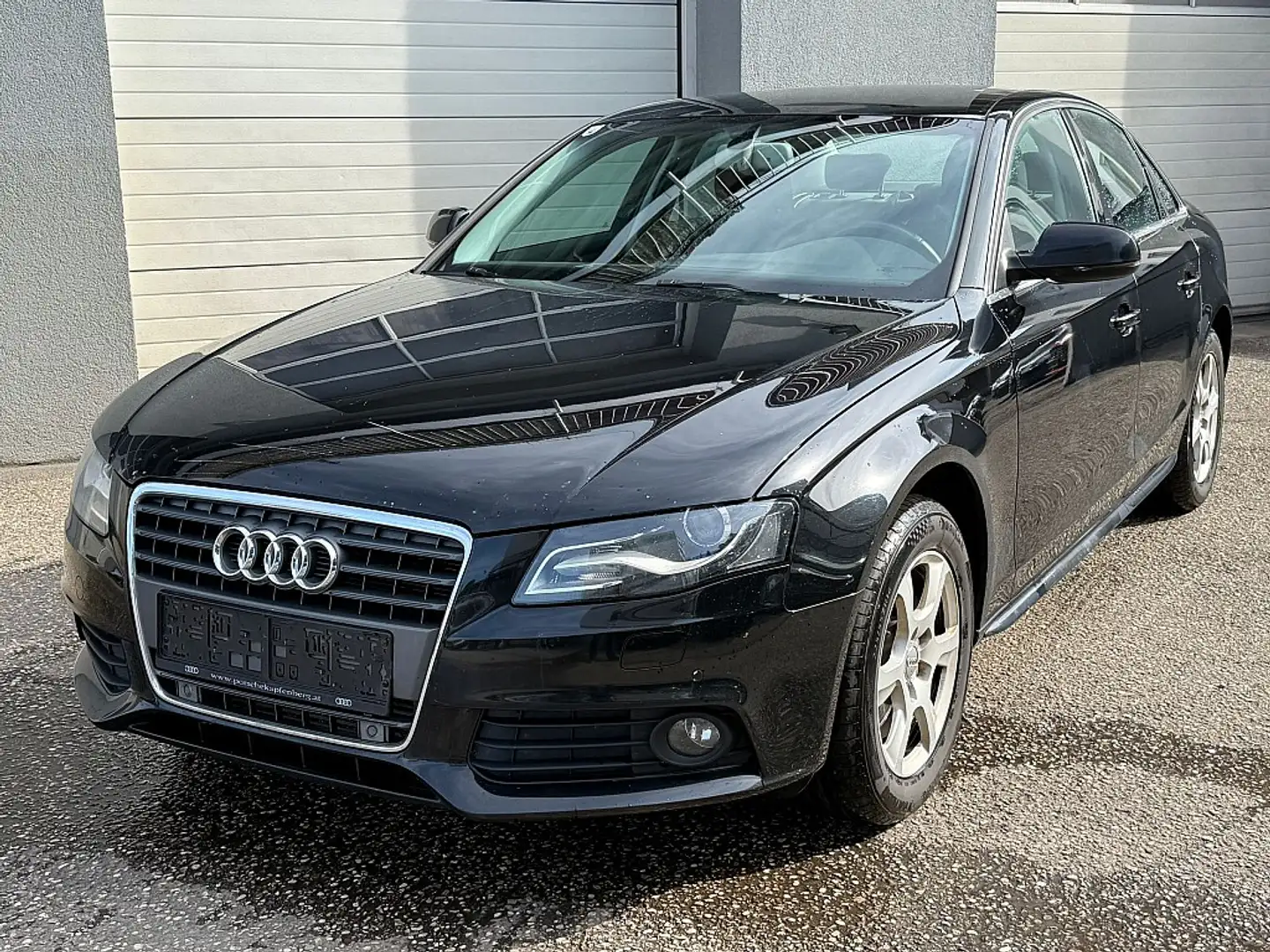Audi A4 2,0 TDI Noir - 2