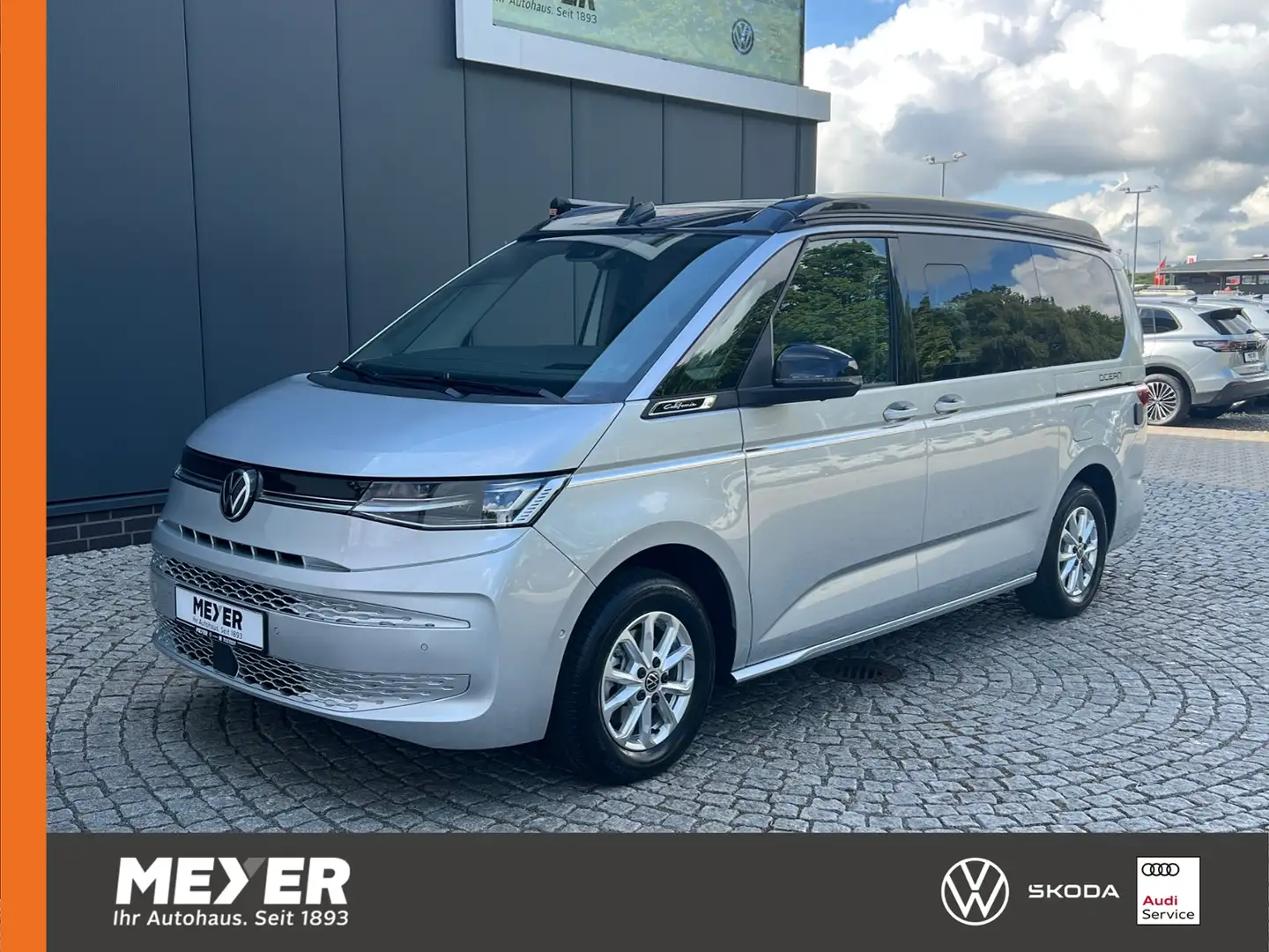 Volkswagen T7 California Ocean 2.0 TDI DSG *AHK, Standhzg., Drehsitze, Mar Ezüst - 1