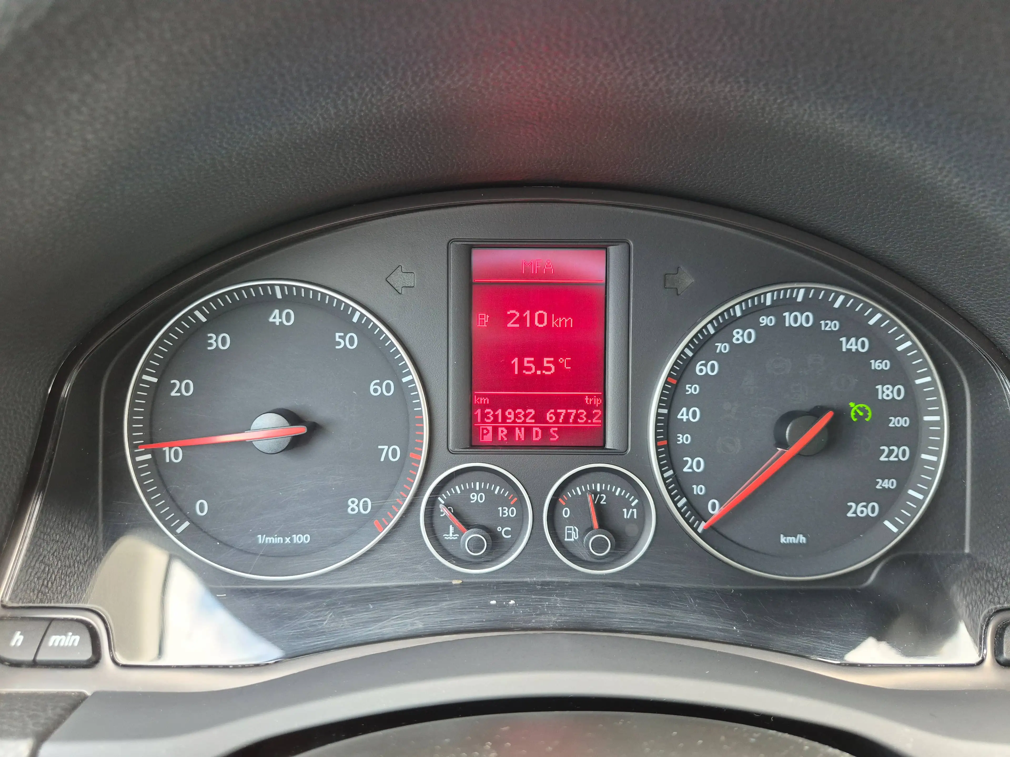 Volkswagen Jetta 2.0 Comfortline, Automatik, Tüv Neu — photo 12