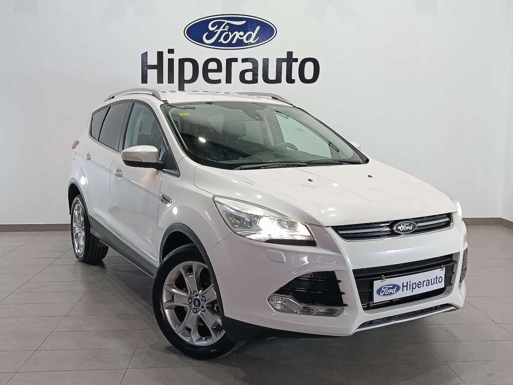 Ford Kuga 2.0TDCi Titanium 4x4 Powershift 163 - foto 1