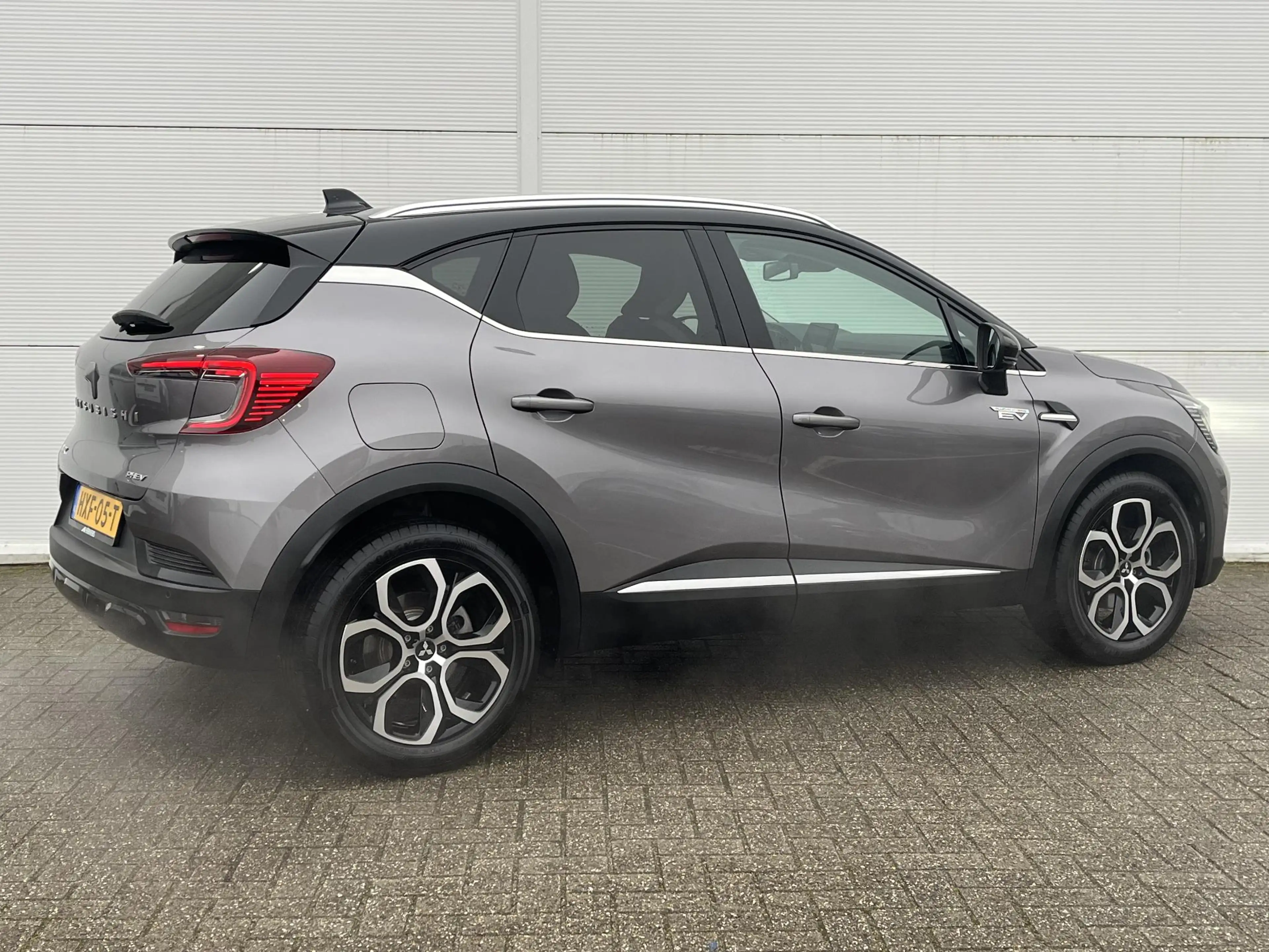 Mitsubishi ASX 1.6 PHEV AT First Edition / Apple Carplay/Android — photo 4