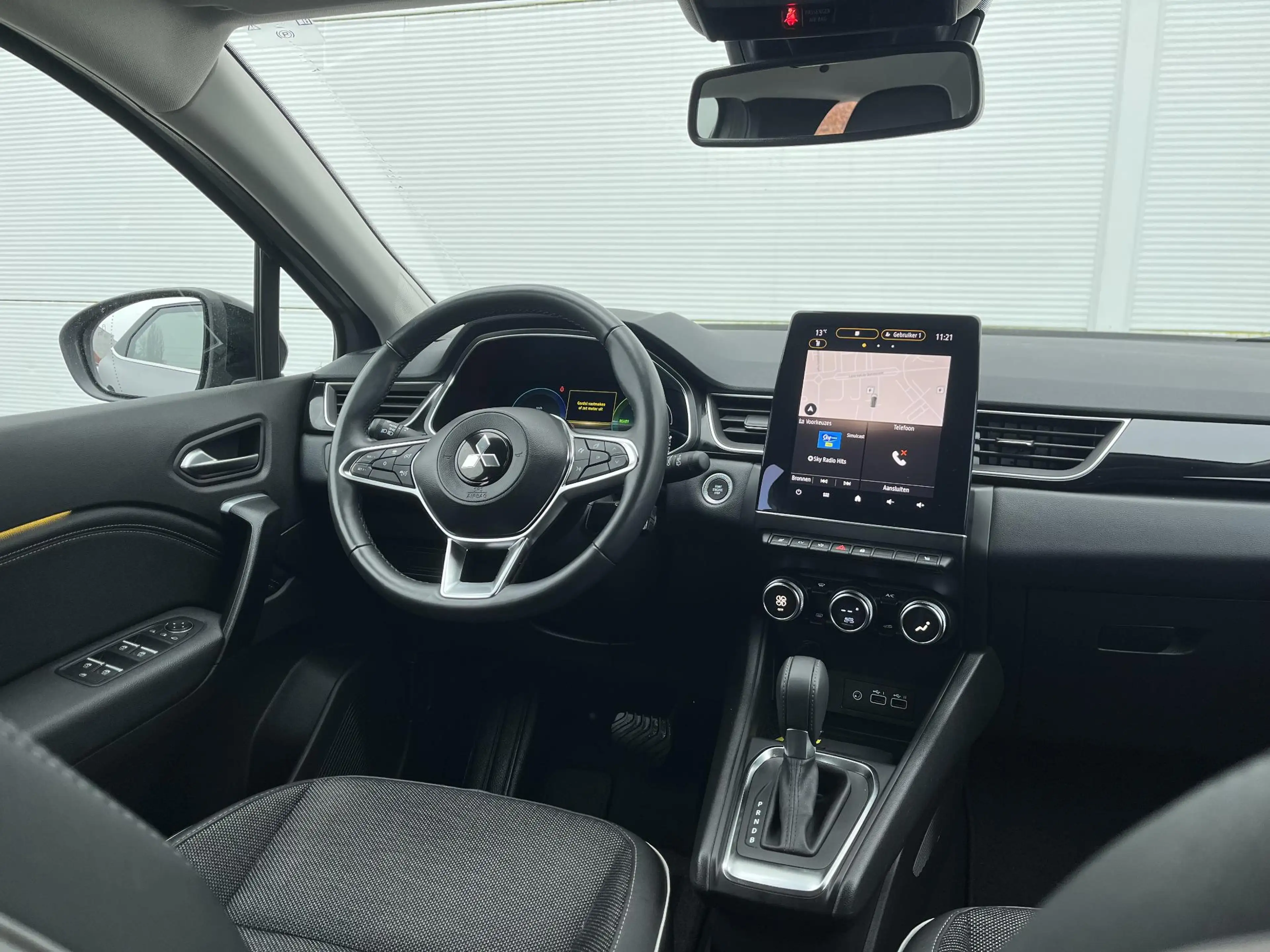 Mitsubishi ASX 1.6 PHEV AT First Edition / Apple Carplay/Android — photo 11