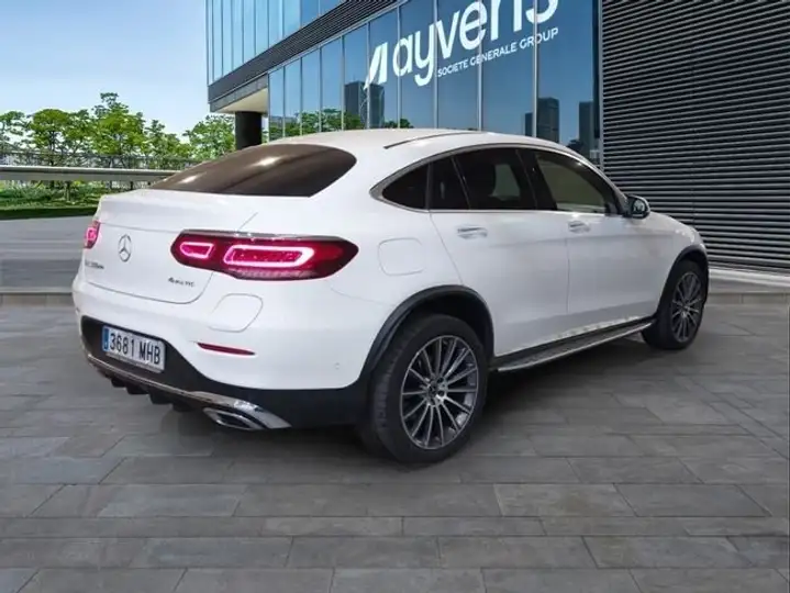 Mercedes-Benz GLC 2023, foto 4
