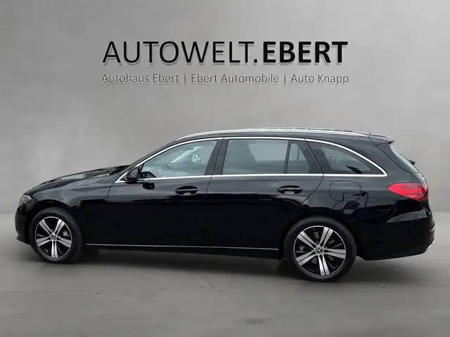 Mercedes-Benz C-Class view 2