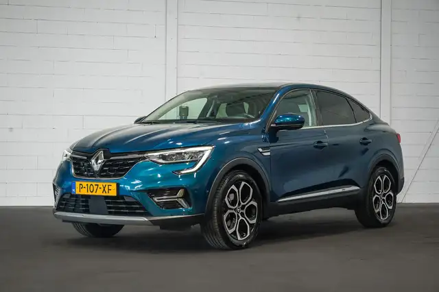 Renault Arkana 1.6 E-Tech Hybrid 145 Intens | Camera | Apple Carp