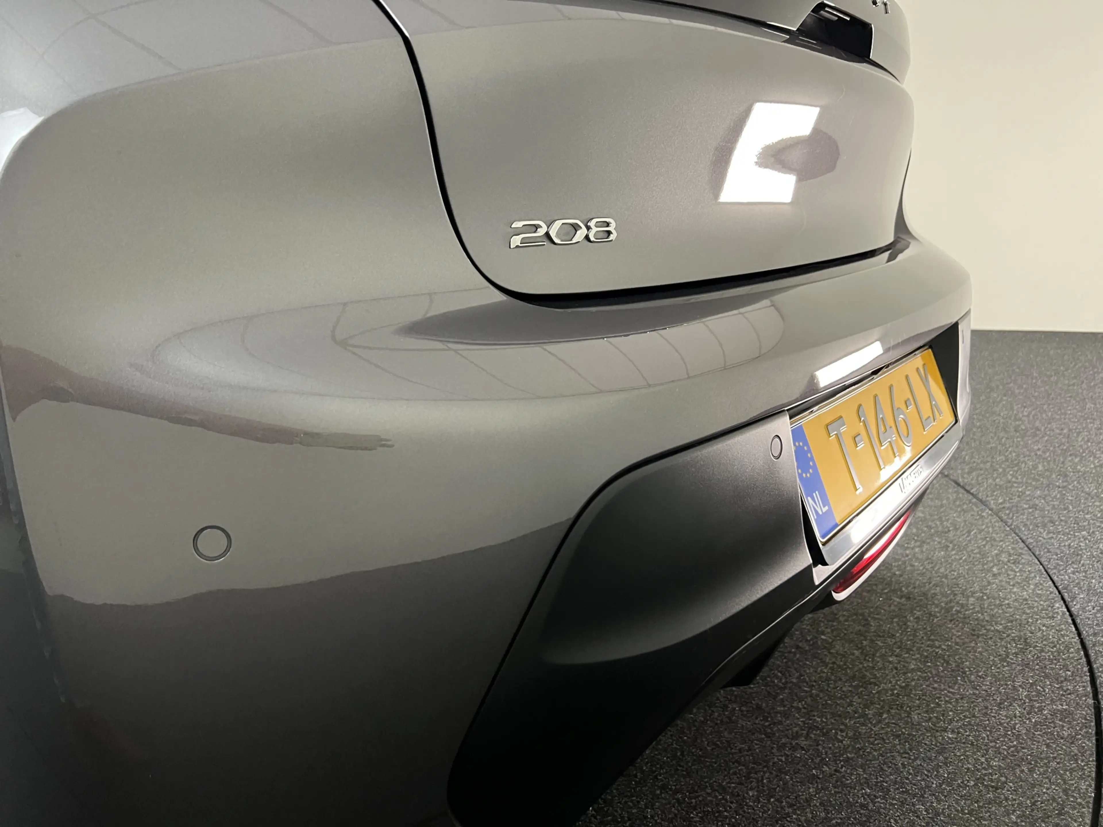 Peugeot 208 1.2 PureTech Active Pack Airco, Cr. Control, Apple — photo 34