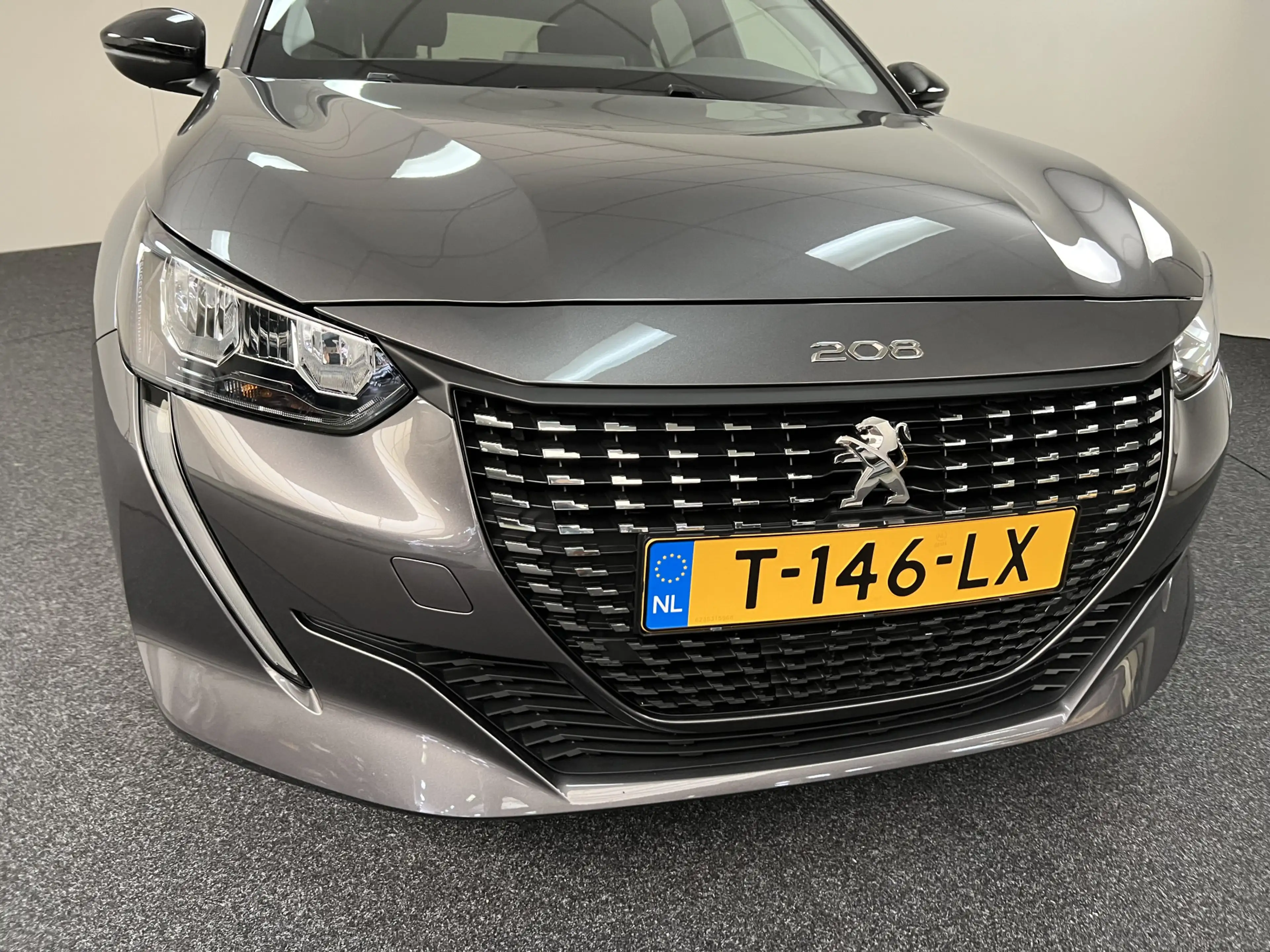 Peugeot 208 1.2 PureTech Active Pack Airco, Cr. Control, Apple — photo 32