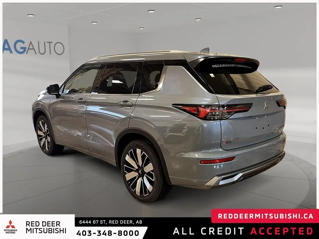 Mitsubishi Outlander снимка Mitsubishi Outlander