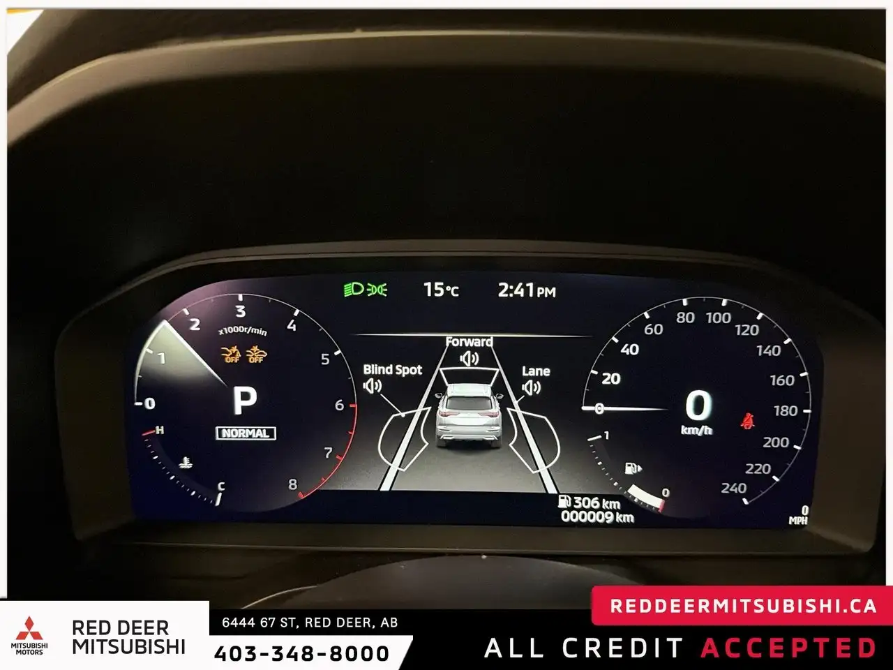 Mitsubishi Outlander снимка Mitsubishi Outlander
