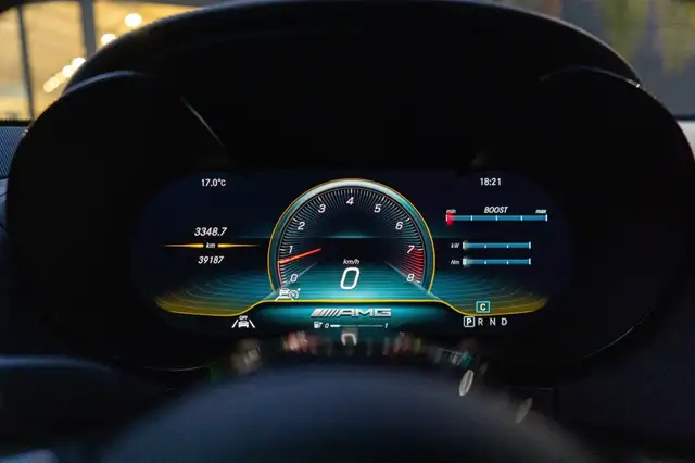 Mercedes-Benz Amg GT view 9