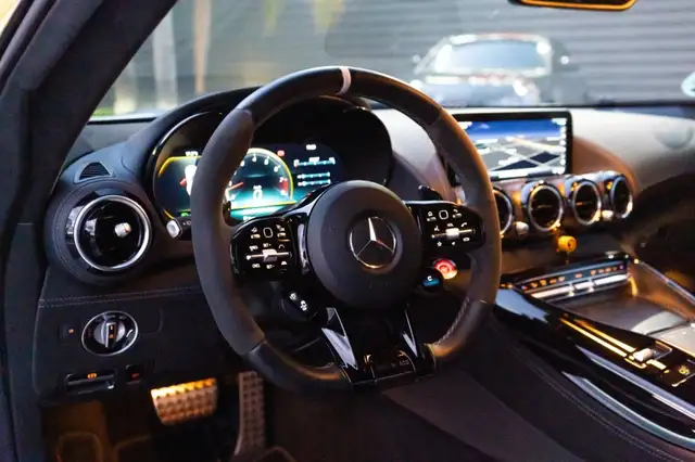 Mercedes-Benz Amg GT view 8