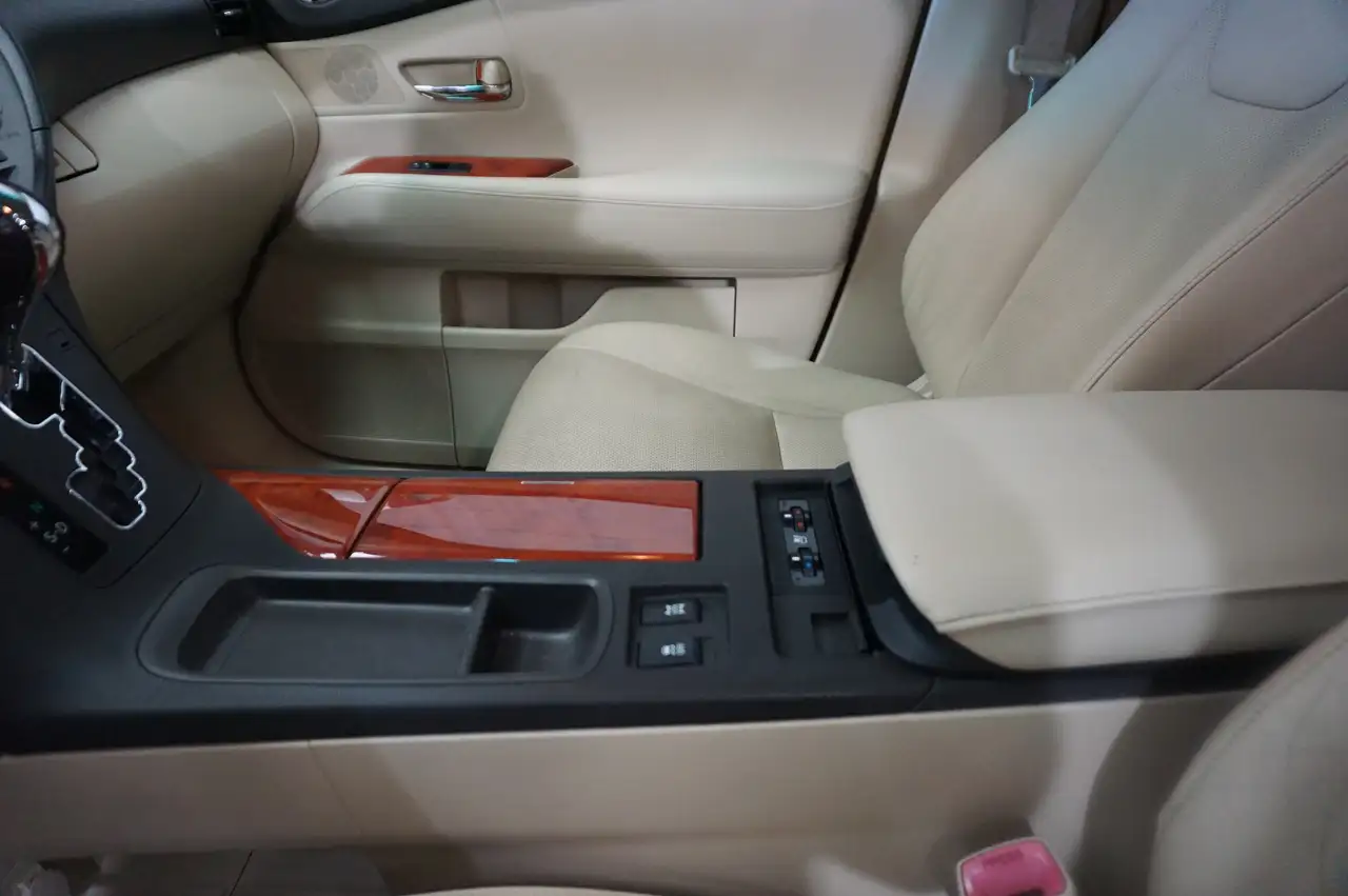 Lexus RX снимка Lexus RX