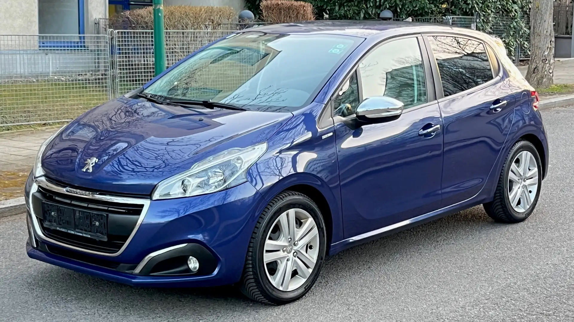 Peugeot 208 Style 1,2 PureTech 82 pickerl 2/2025 garagenauto - 1
