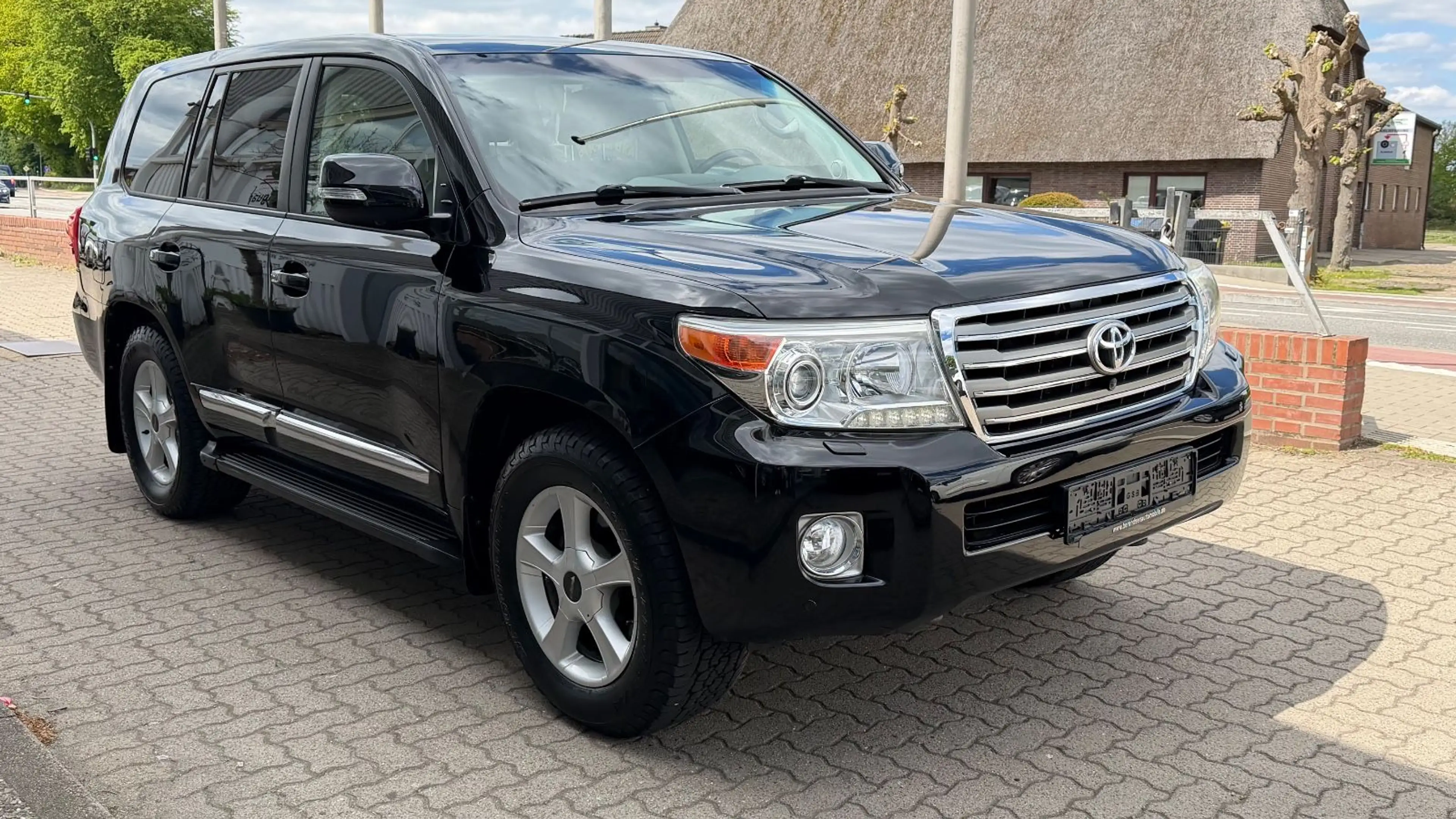 Toyota Land Cruiser LAND CRUISER 200 EXECUTIVE 7-SITZE/DEUTSCH/2.HD — photo 3
