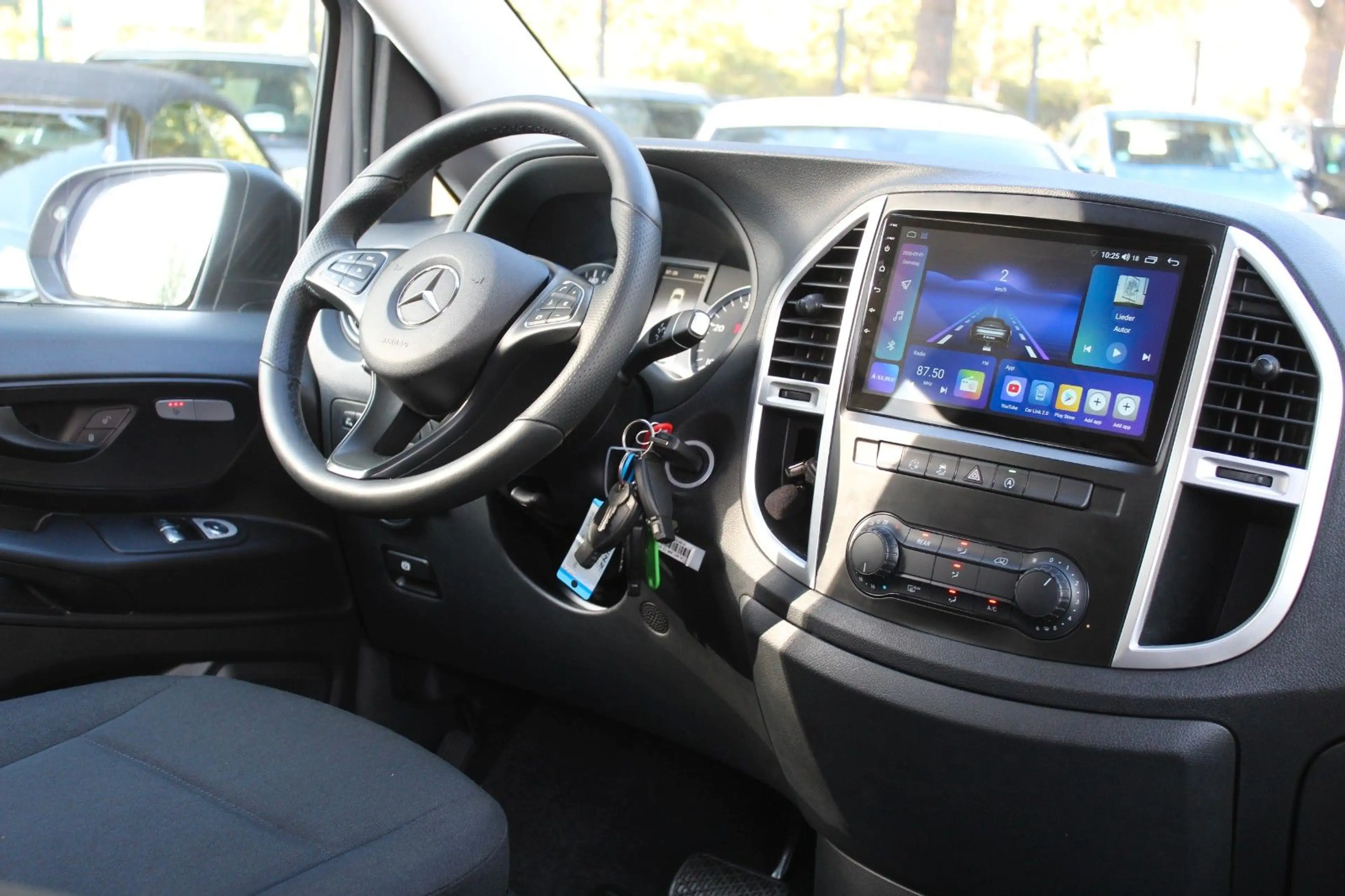 Mercedes-Benz Vito Tourer 116 CDI Pro extralan 7-G 7-SITZER — photo 22