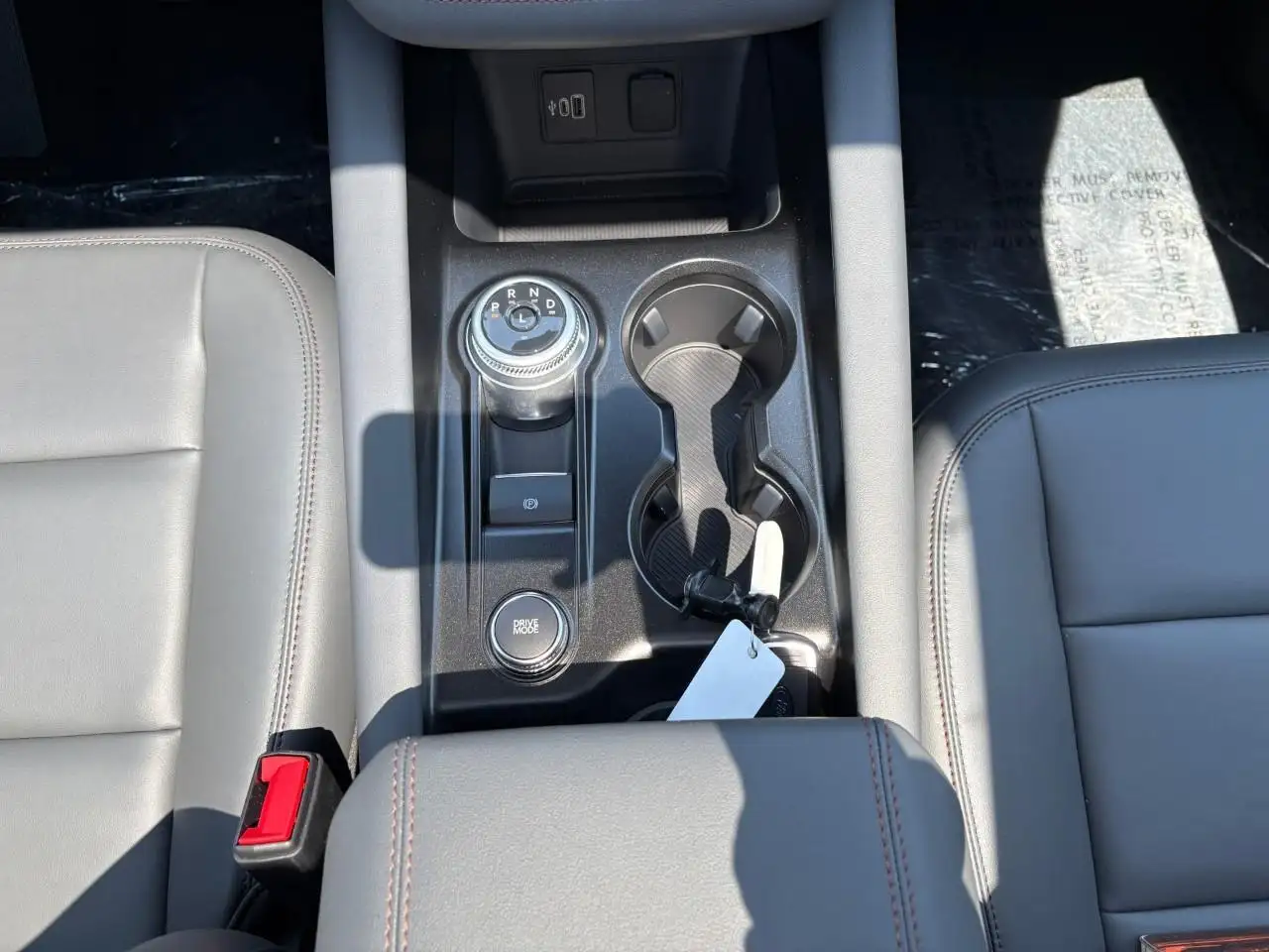 Ford Explorer photo Ford Explorer