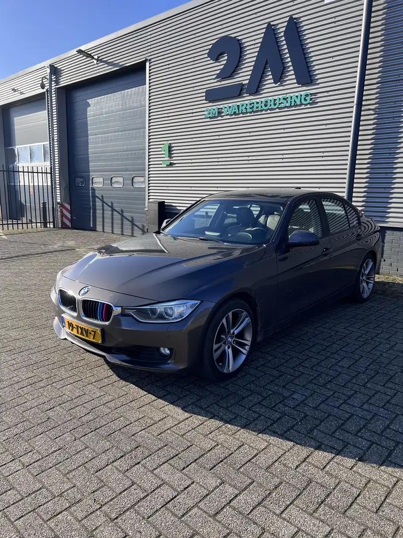 BMW 320 320i Aut. High executive. lederen interieur Bruin - 1