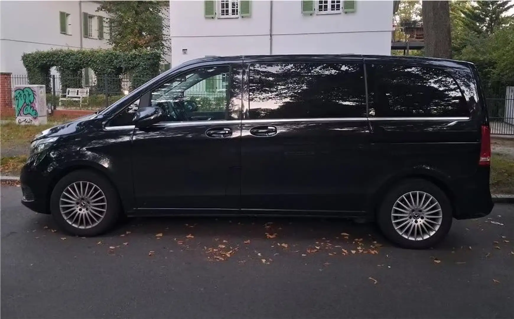 Mercedes-Benz V 220 V-Klasse Diesel (BlueTEC) d kompakt Avantgarde - 2