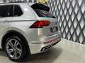 Volkswagen Tiguan 2.0 TDI DSG FACELIFT // R-LINE // 1.BESITZ // Grau - thumbnail 50