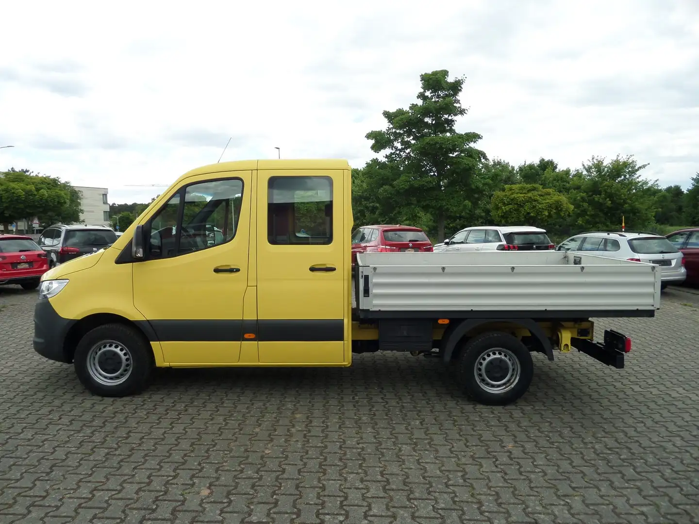 Mercedes-Benz Sprinter 315 cdi AUTOMATIK+DoKa+Pritsche+6Sitzer+Klima+Navi Amarillo - 1