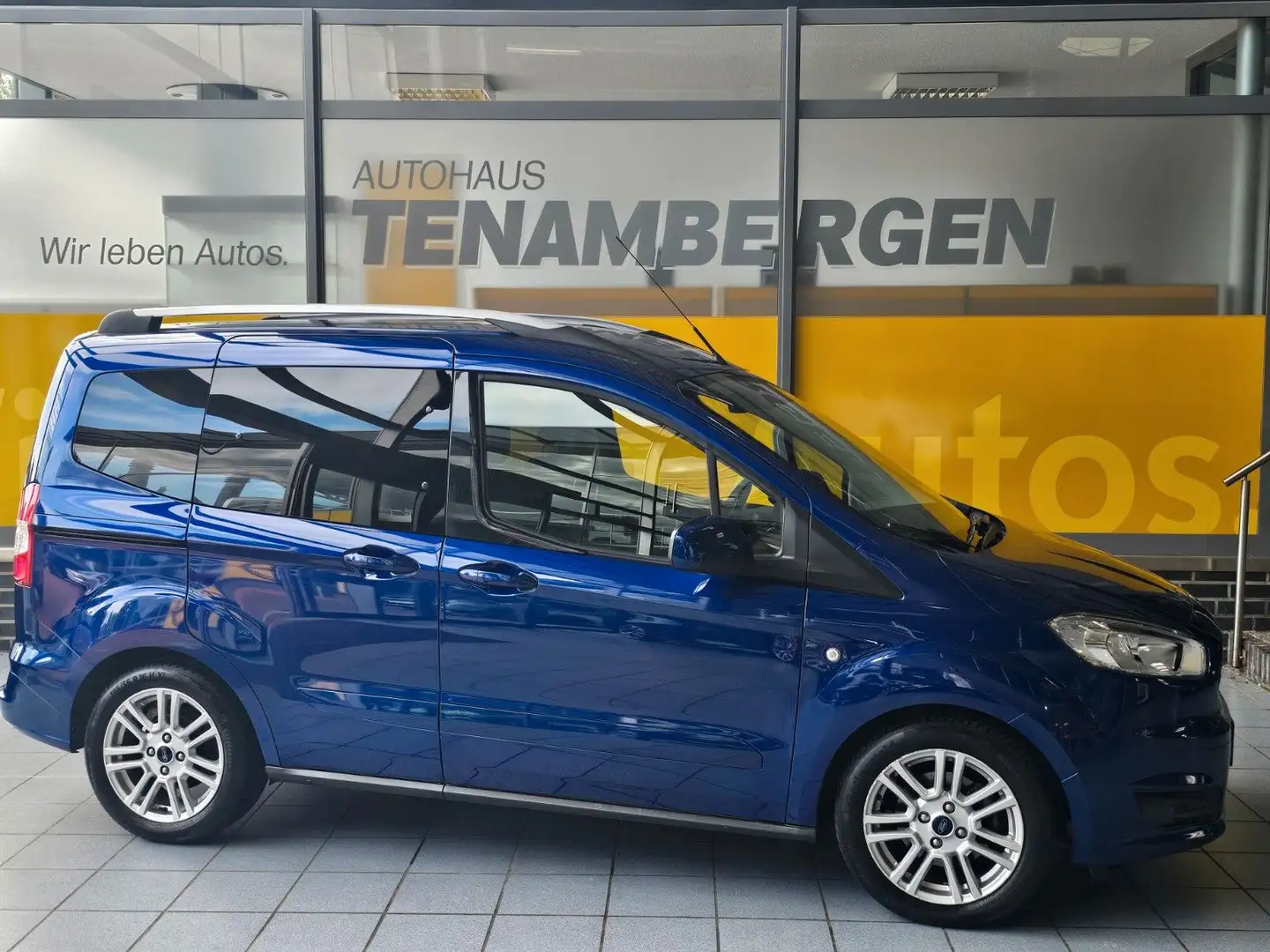 Ford Tourneo Courier Titanium behzb. Windschutzschei Blauw - 1