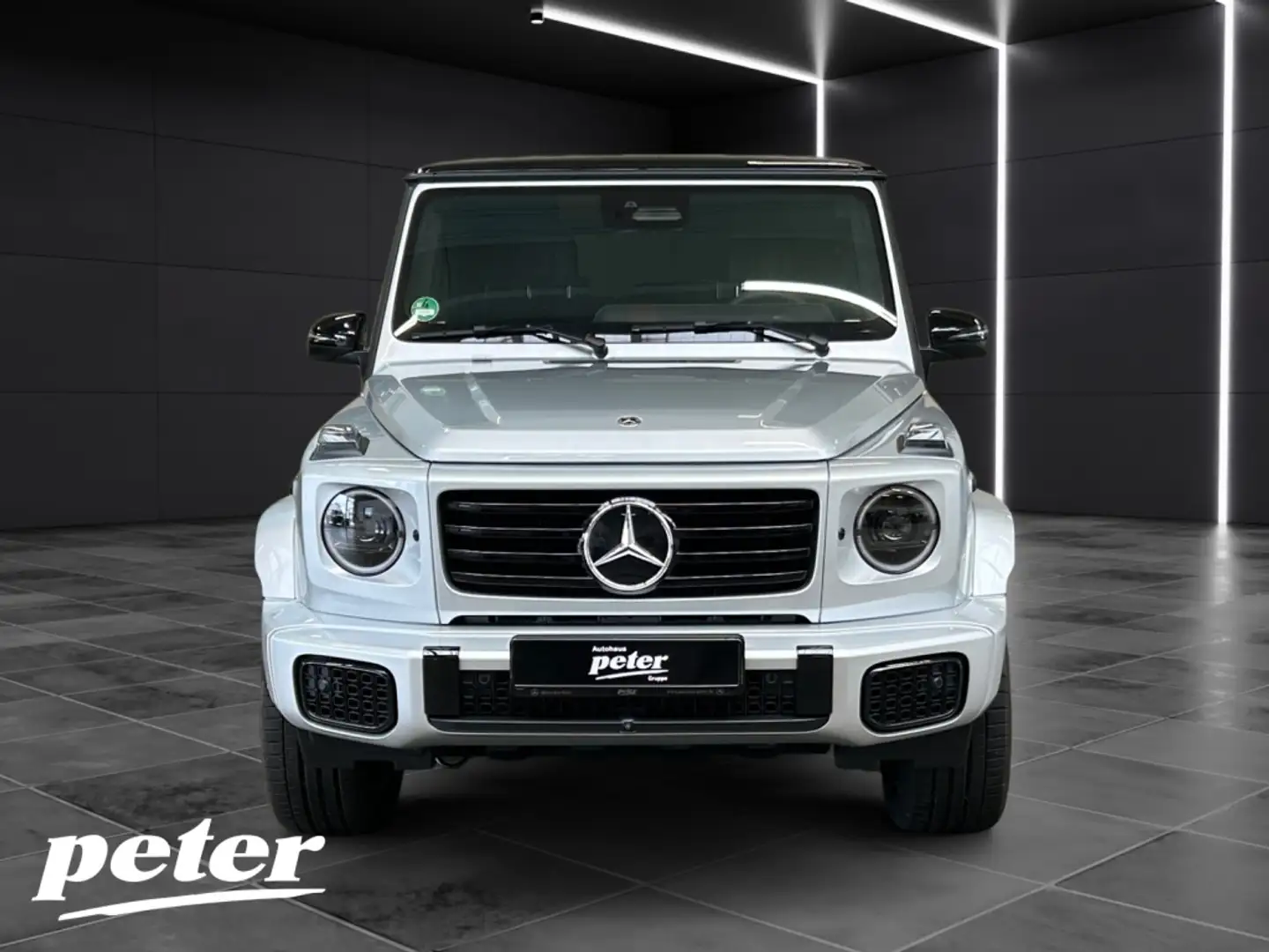 Mercedes-Benz G 450 d AMG*NIGHT*Multbeam*Burmester*360°K*AHK Silber - 2