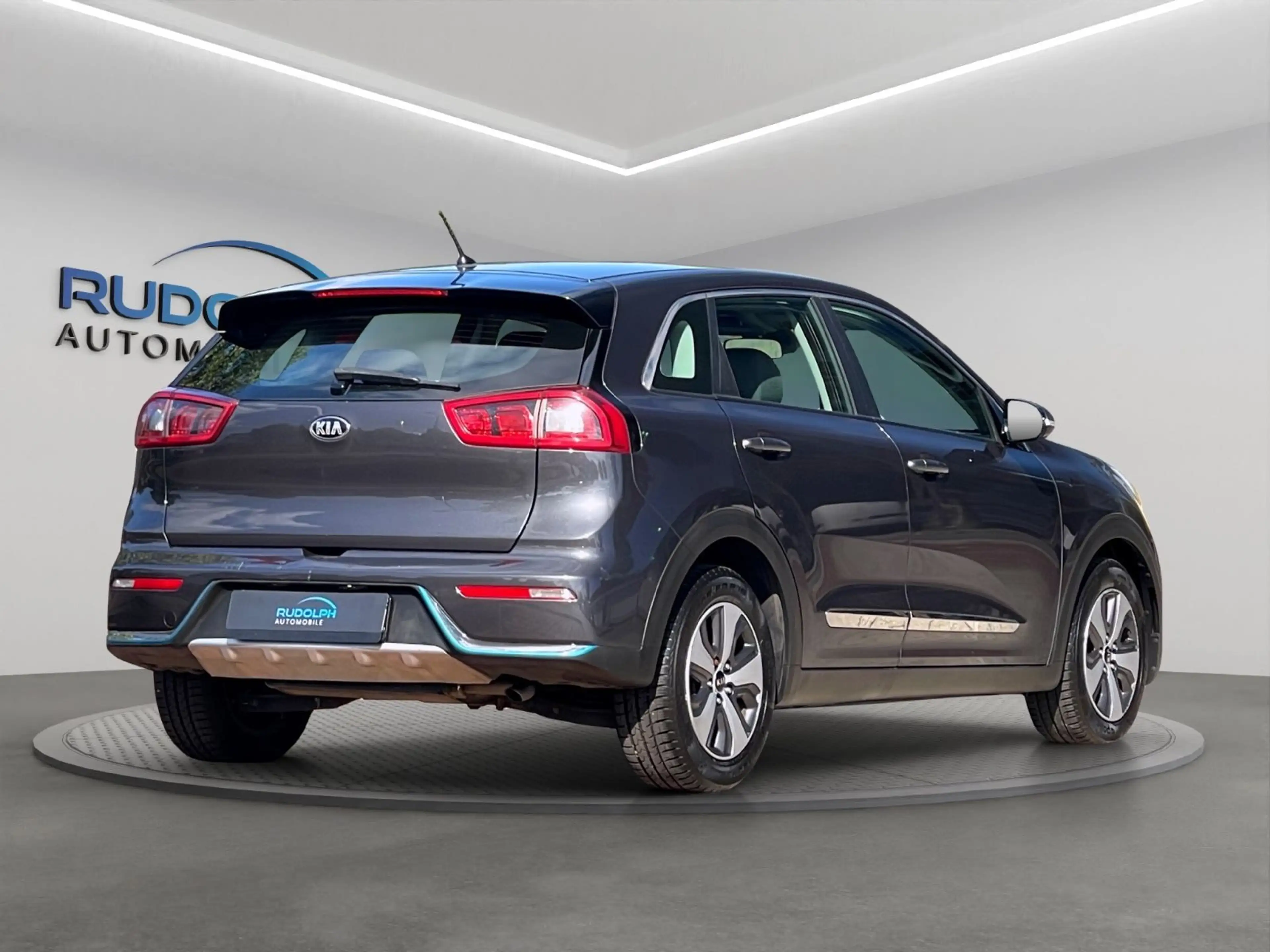 Kia Niro Edition 7 Plug-in Hybrid — photo 7
