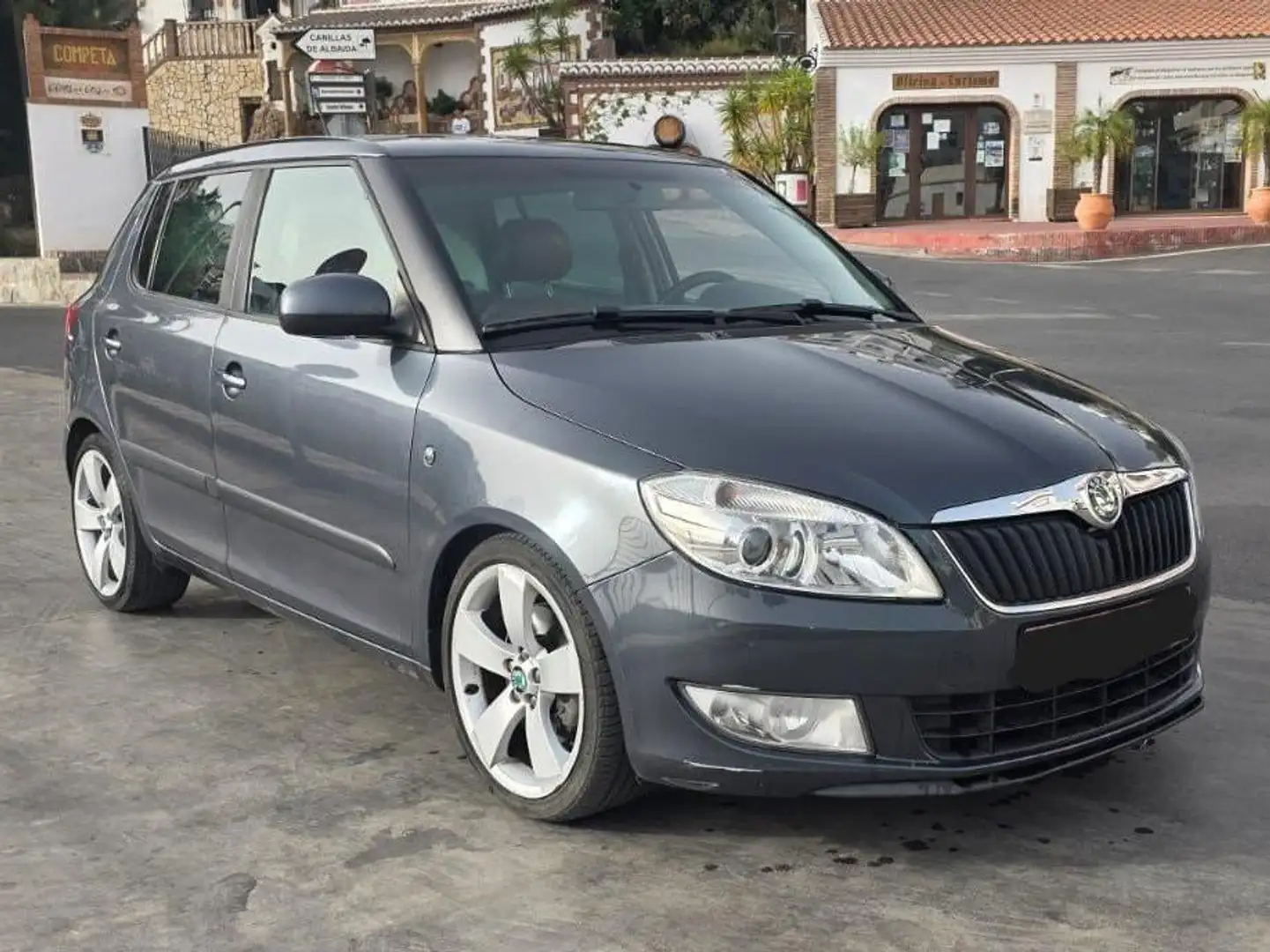 Skoda Fabia Fabia Combi 1.2 TSI Elegance 105 Elegance Gris - 1