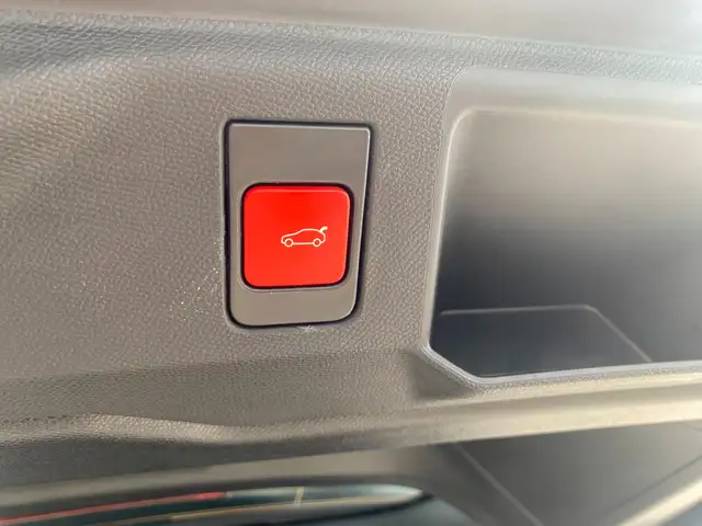 Peugeot 5008 Elektromotor 230 Long Range GT Ansicht 19