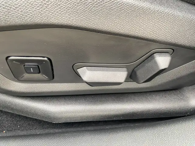 Peugeot 5008 Elektromotor 230 Long Range GT Ansicht 14