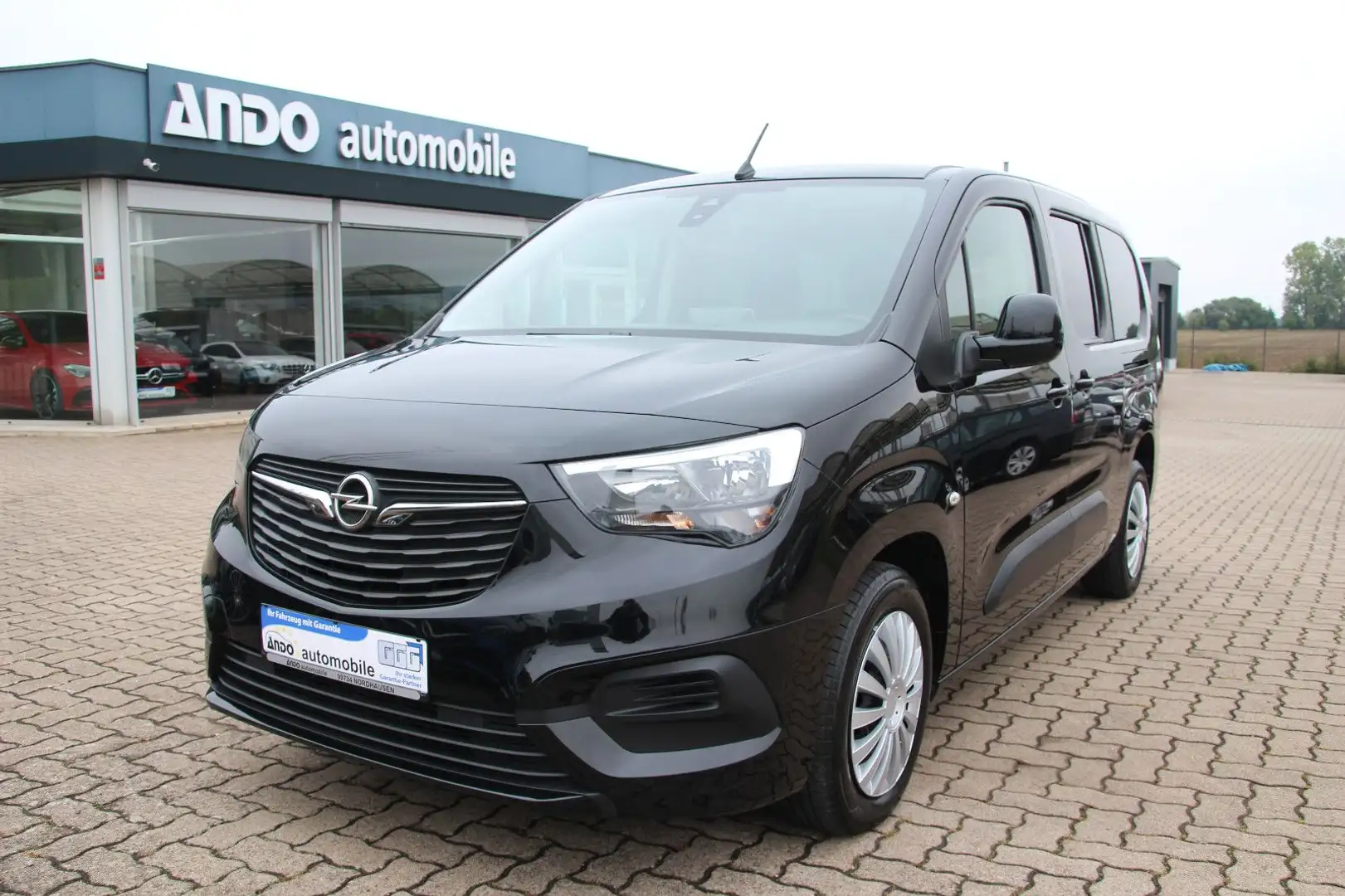Opel Combo Life Combo E Life 1.5 Edition L2 Lang /Klima/CarPlay Schwarz - 1