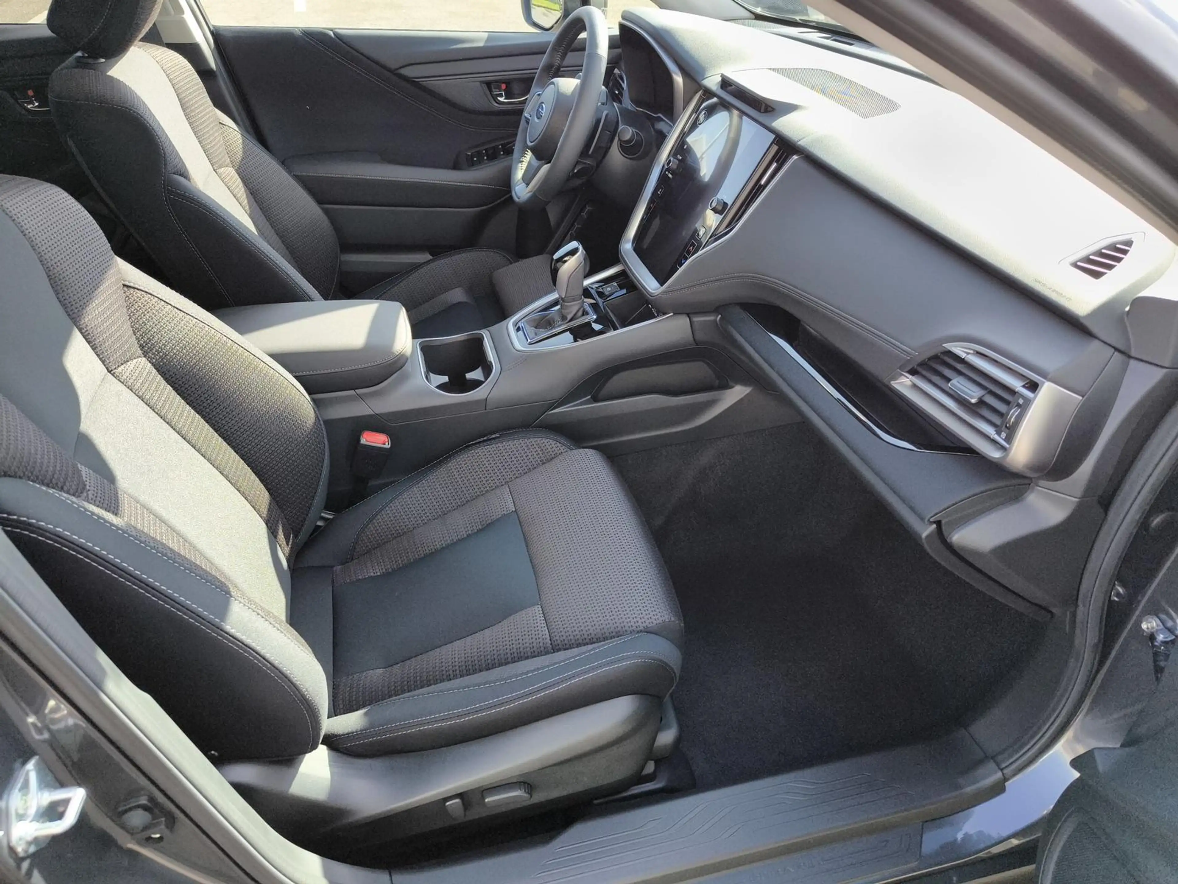 Subaru OUTBACK 2.5i CVT Active — photo 11