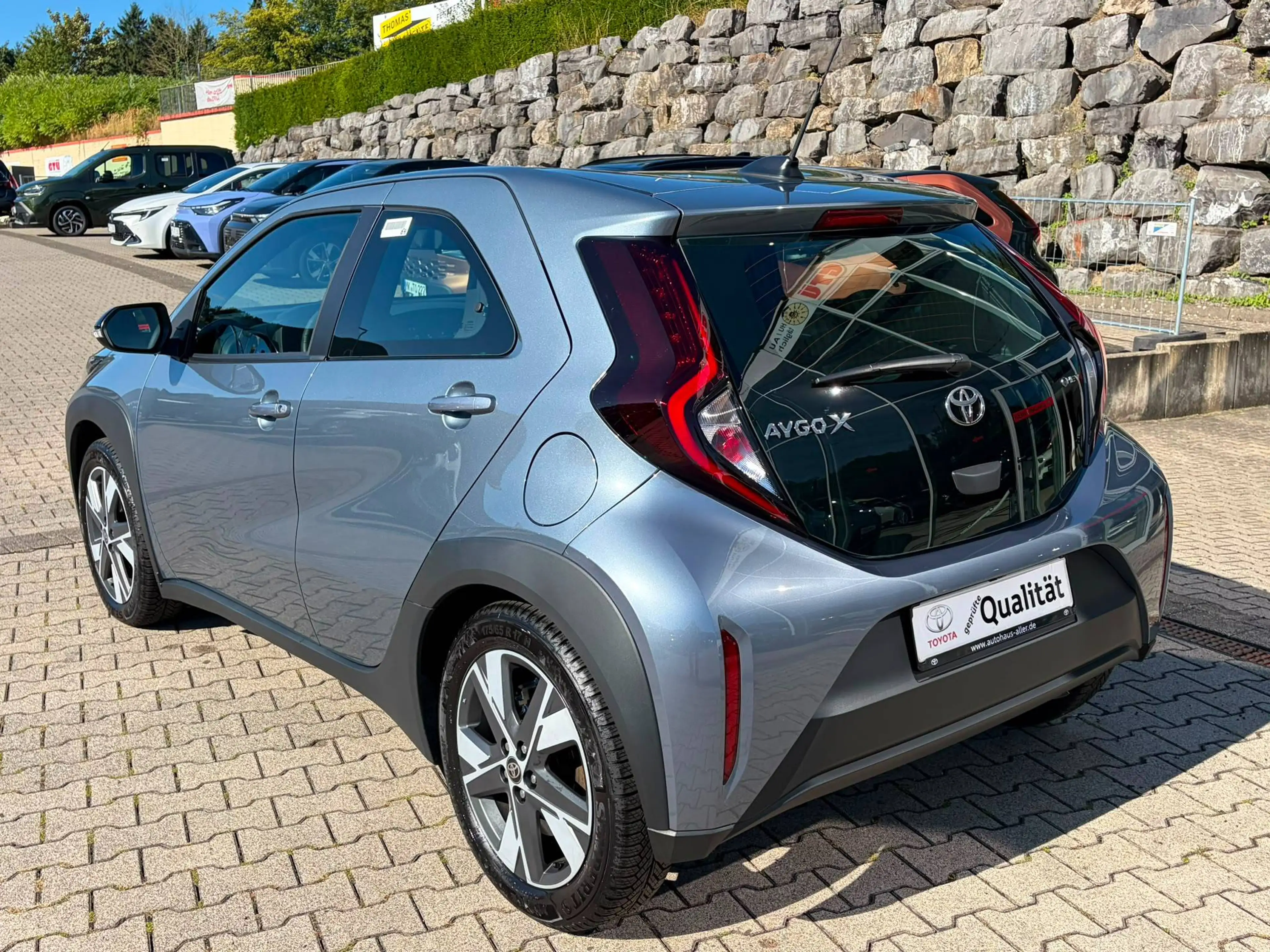 Toyota Aygo X 1.5Hybrid Active+ Sitzheizunh + Allwetterreifen — photo 4