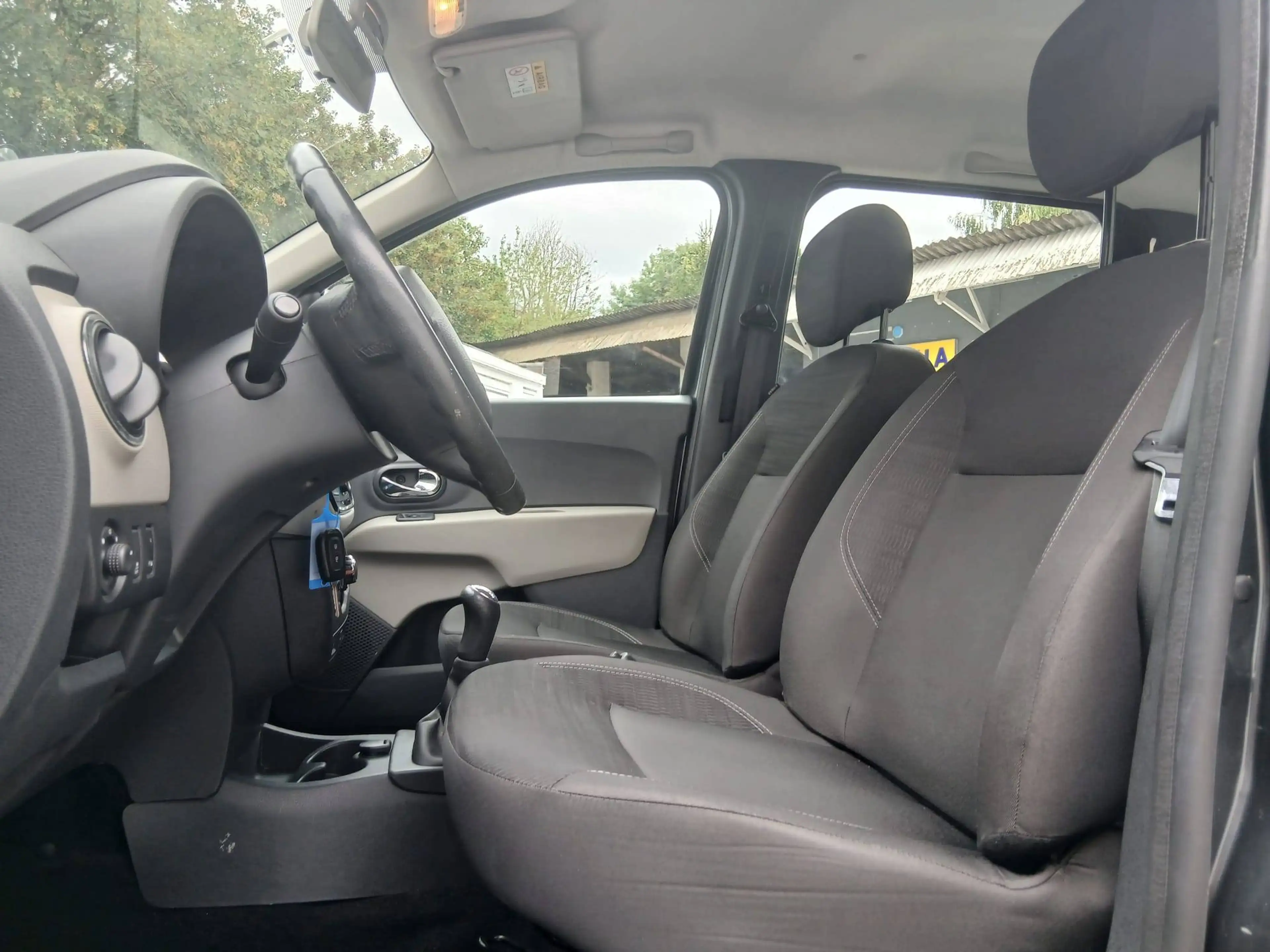 Dacia Lodgy Lodgy 1.5 dCi 5pl. * AIRCO * PARK SENS AR * 193 X 48 MOIS * — photo 5