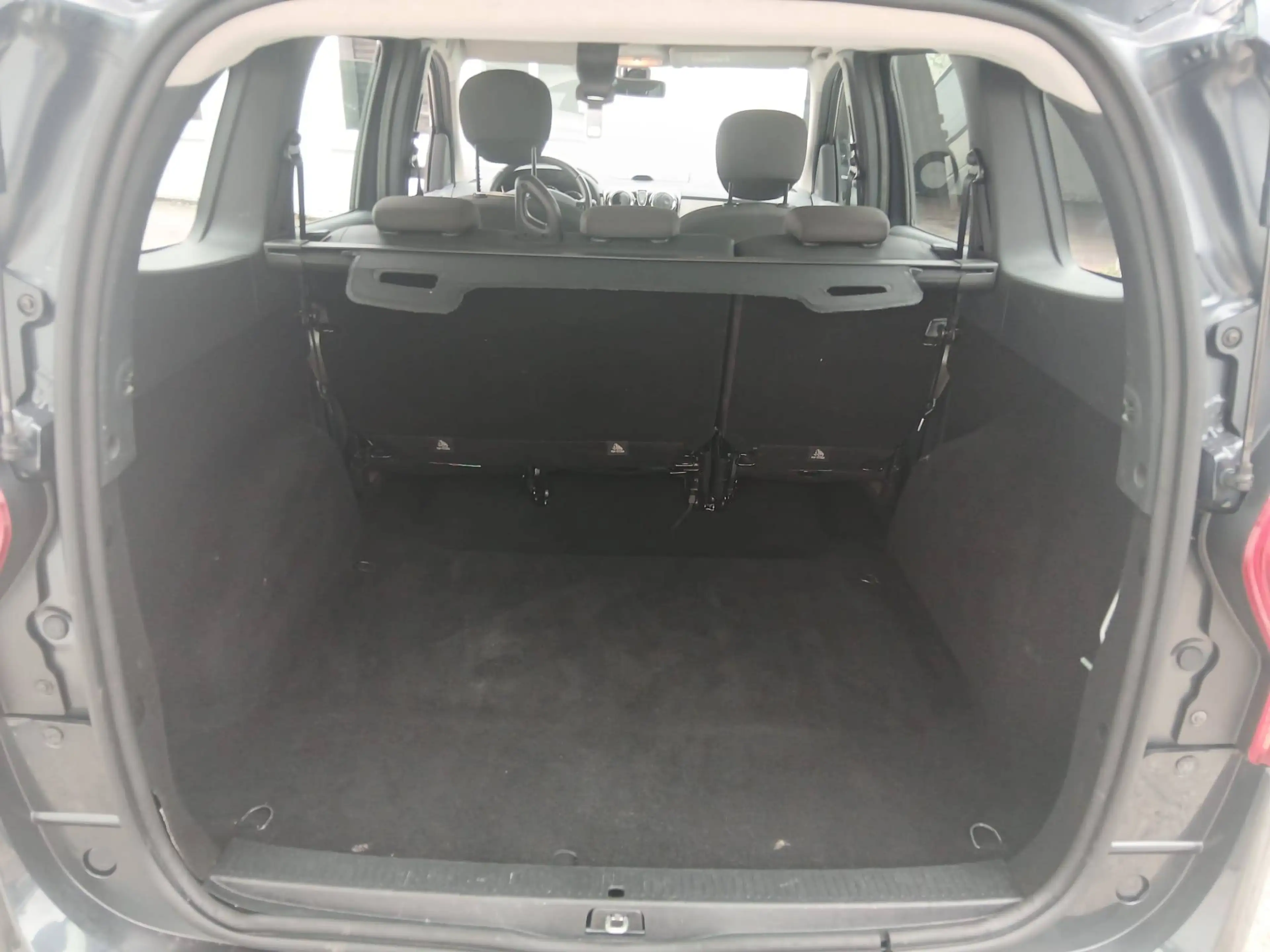 Dacia Lodgy Lodgy 1.5 dCi 5pl. * AIRCO * PARK SENS AR * 193 X 48 MOIS * — photo 12