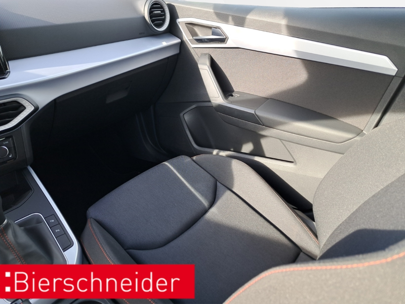 SEAT Arona 1.0 TSI FR LED Navi Kamera ACC Full Link WP — photo 16