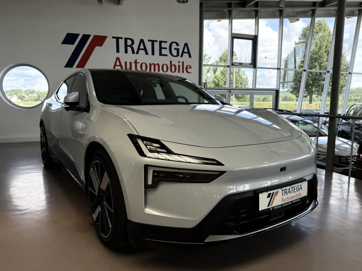 Polestar 4 Long Range Dual Pilot Paket Plus Paket 21 Biały - 1