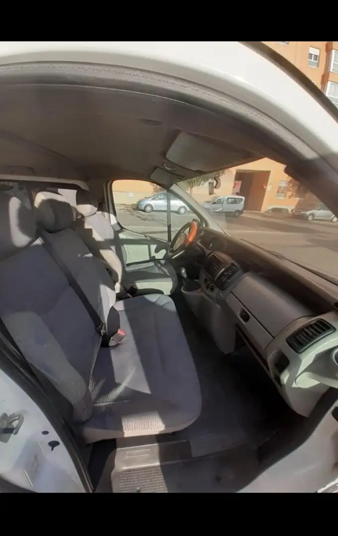Renault Trafic 1.9DCi Furgón 29 C Sobreelevado 100 - 2