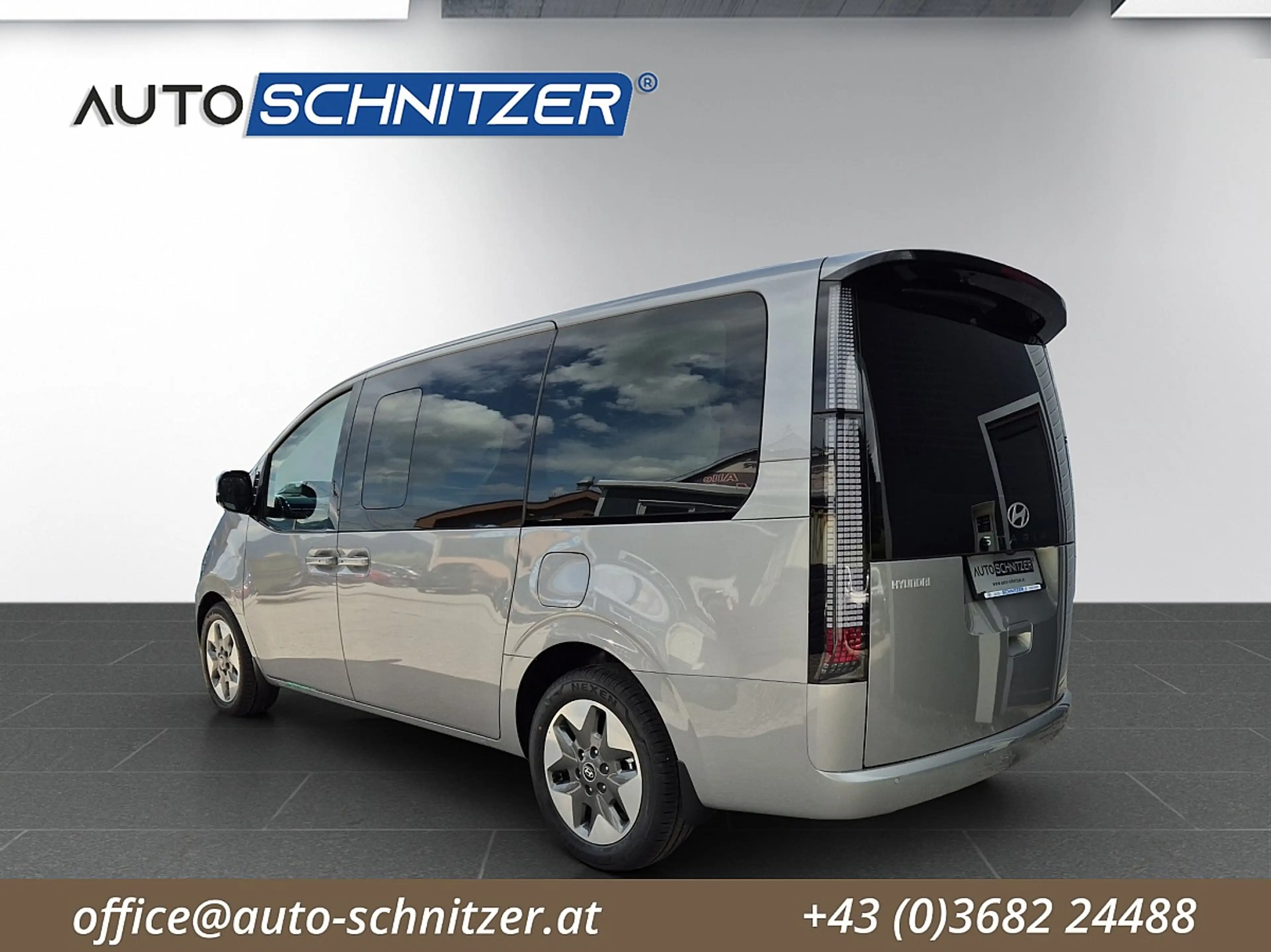 Hyundai STARIA Staria 1,6 T-GDI HEV Trend Line Aut. — photo 7